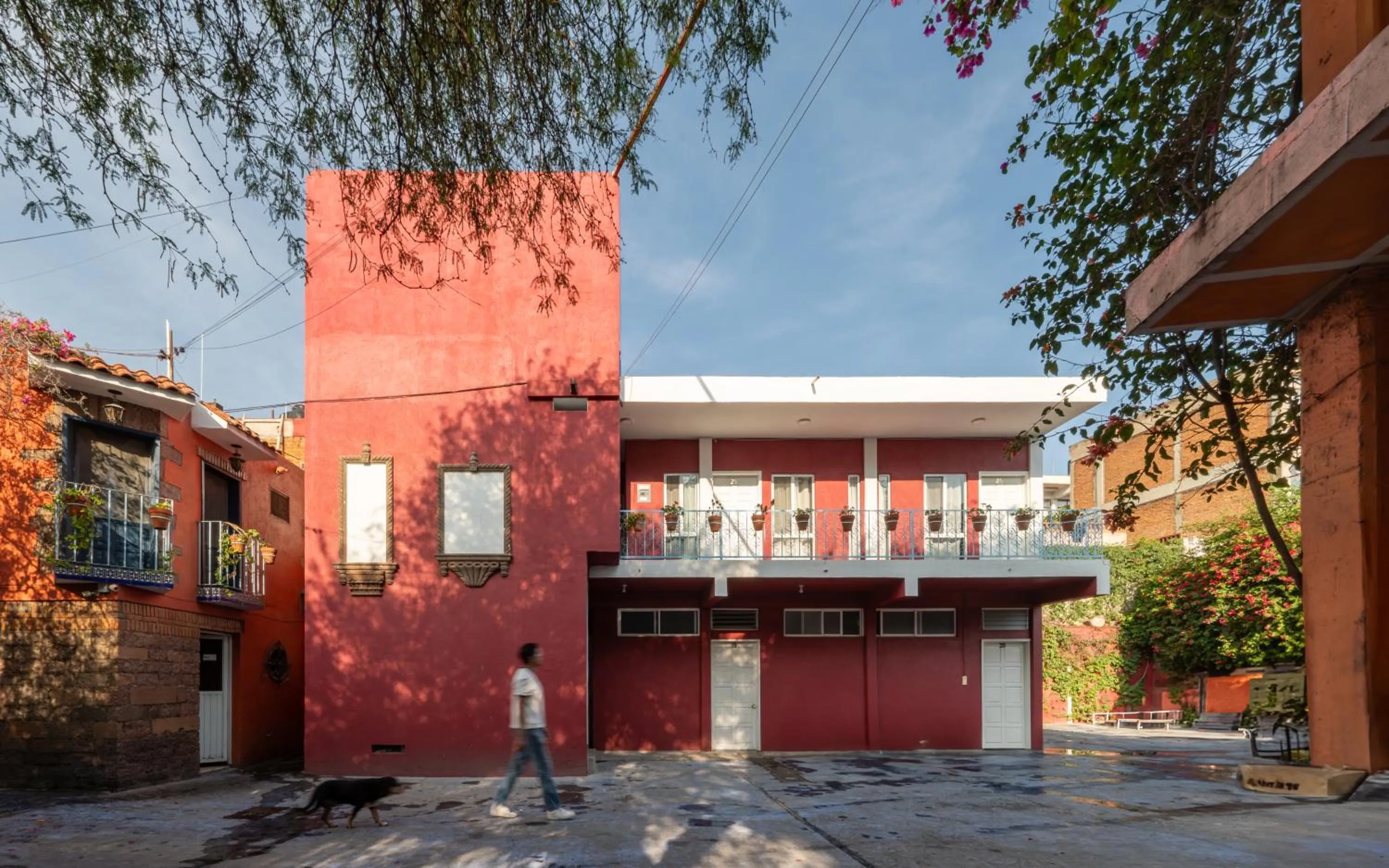 Property building in Hotel Posada Bugambilias