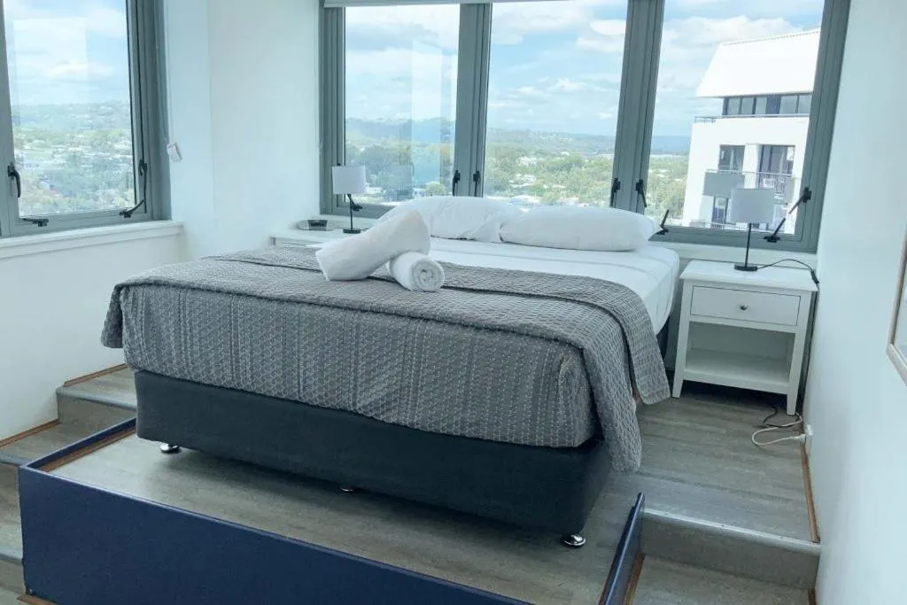 Bedroom, Bed in Beachfront Towers