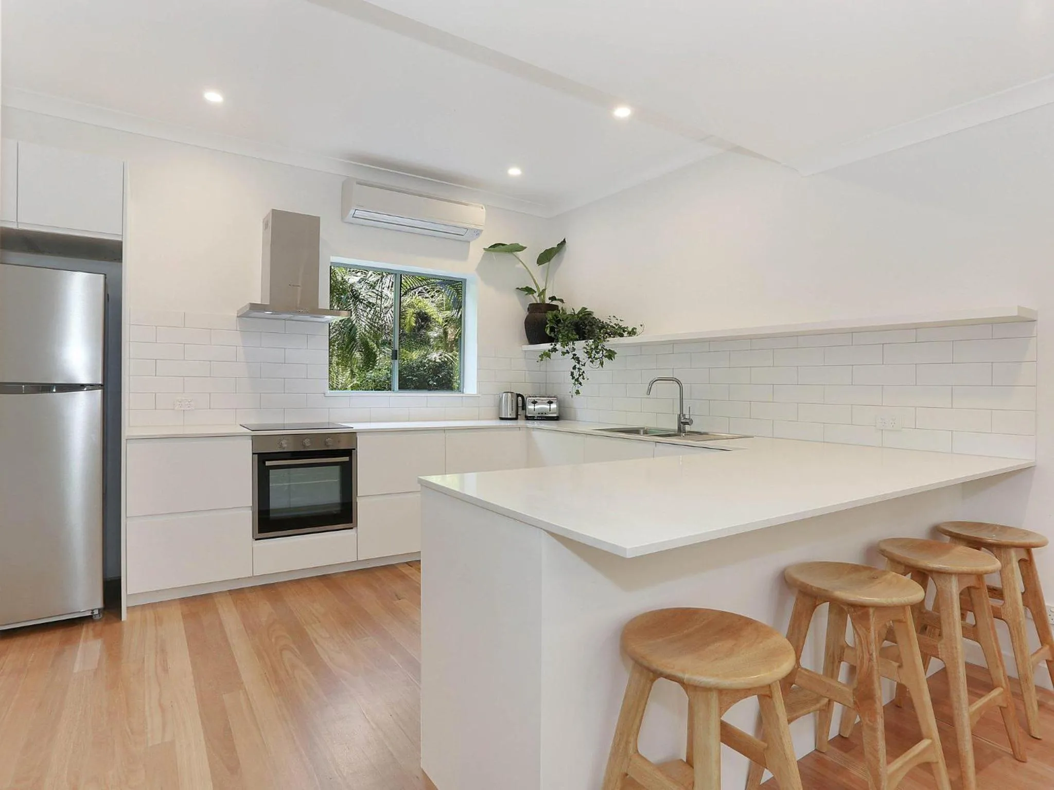 Byron Beachside 8