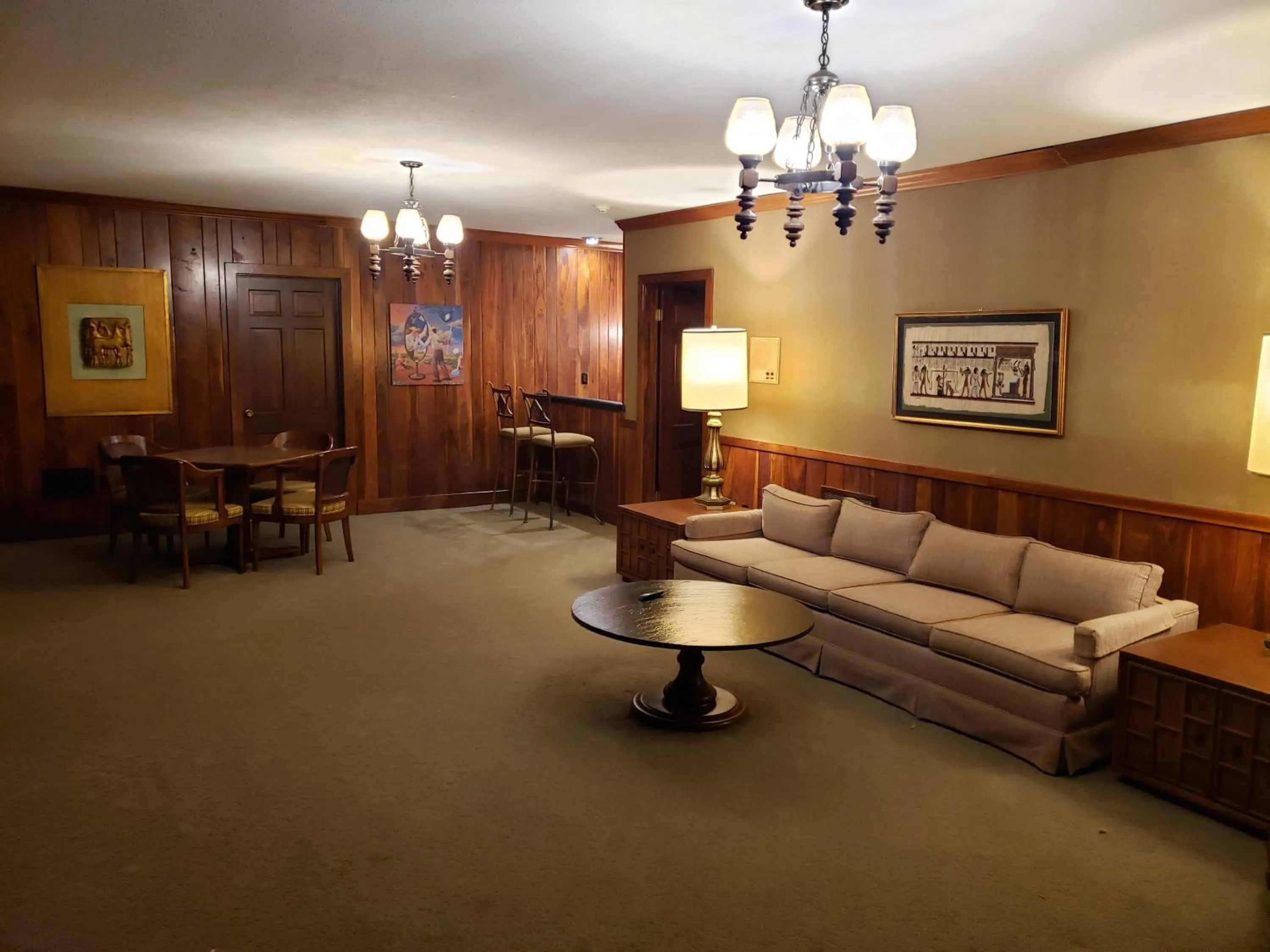 Living room in Heritage Inn BNB