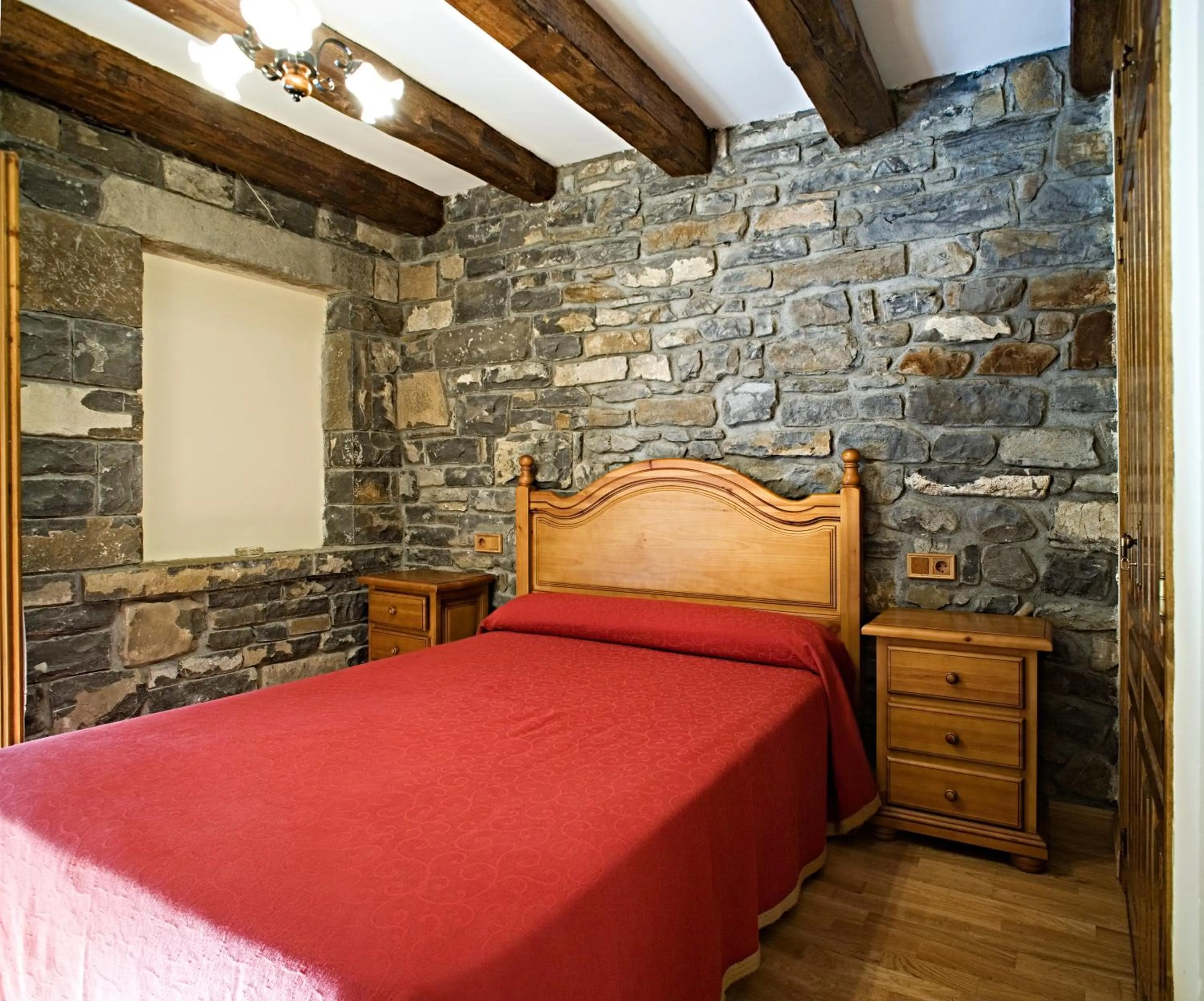 Bedroom, Bed in Apartamentos Casa Buisan