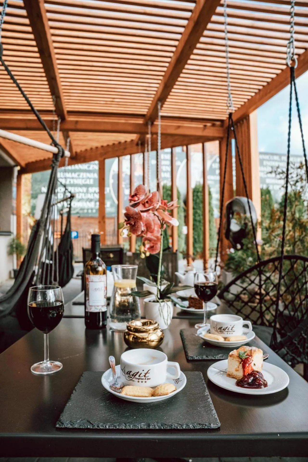 Food and drinks in Hotel Agit Congress&Spa