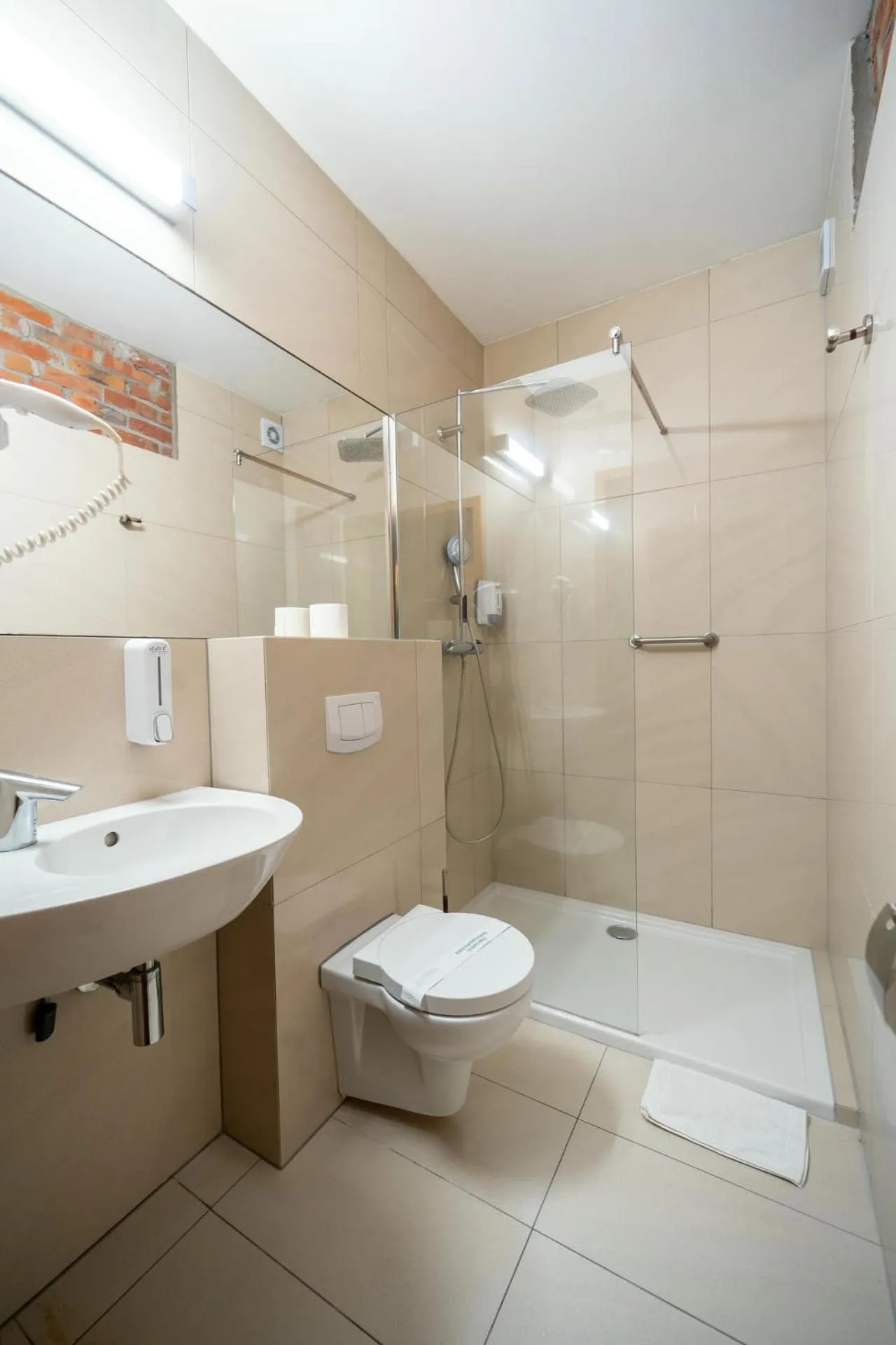 Shower in Hotel Agit Congress&Spa