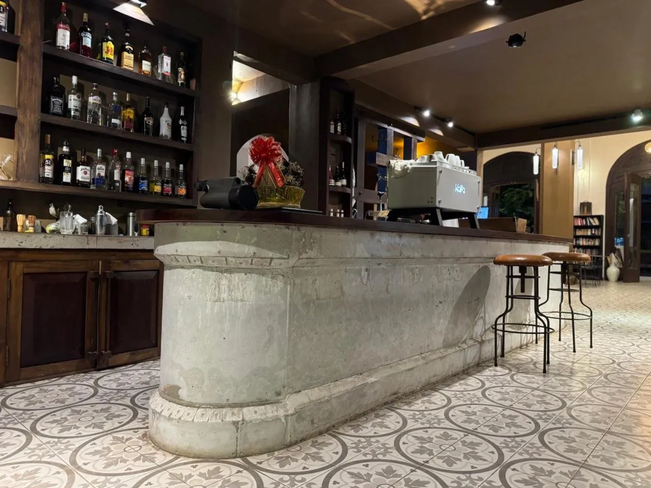 The J Break Boutique