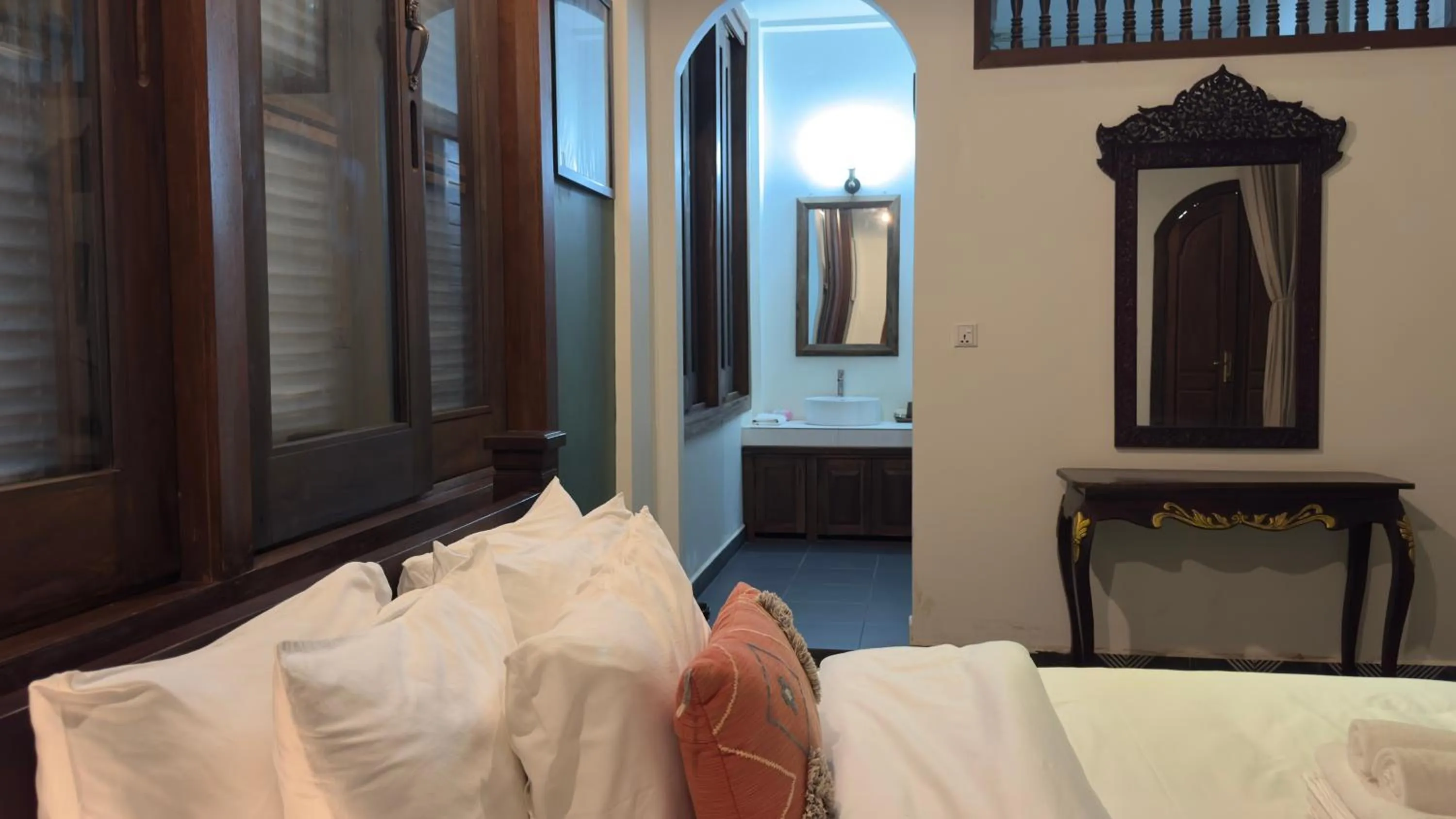 Bed in The J Break Boutique