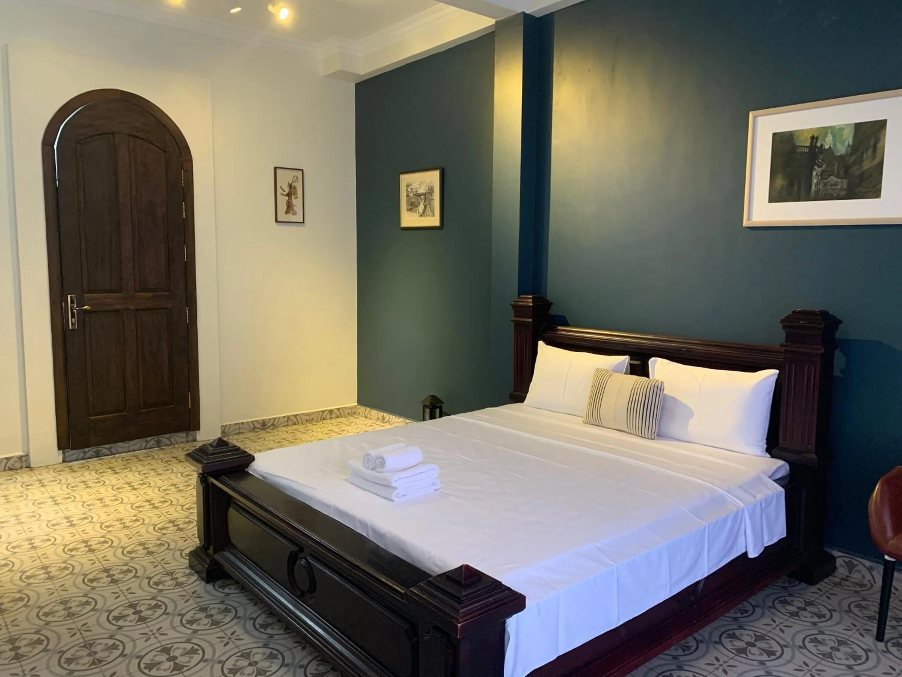 Bed in The J Break Boutique