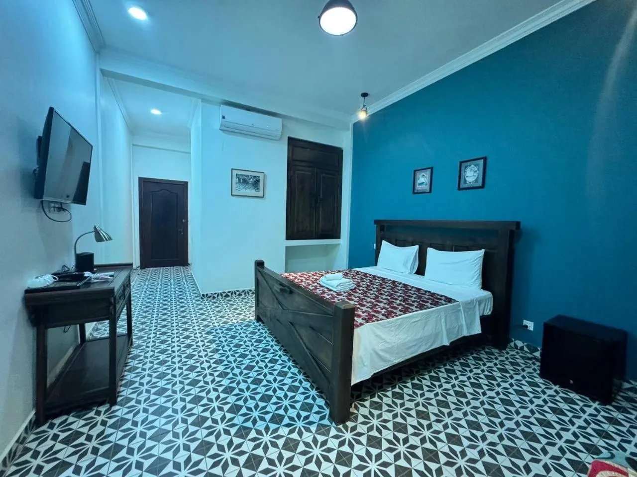 Bed in The J Break Boutique