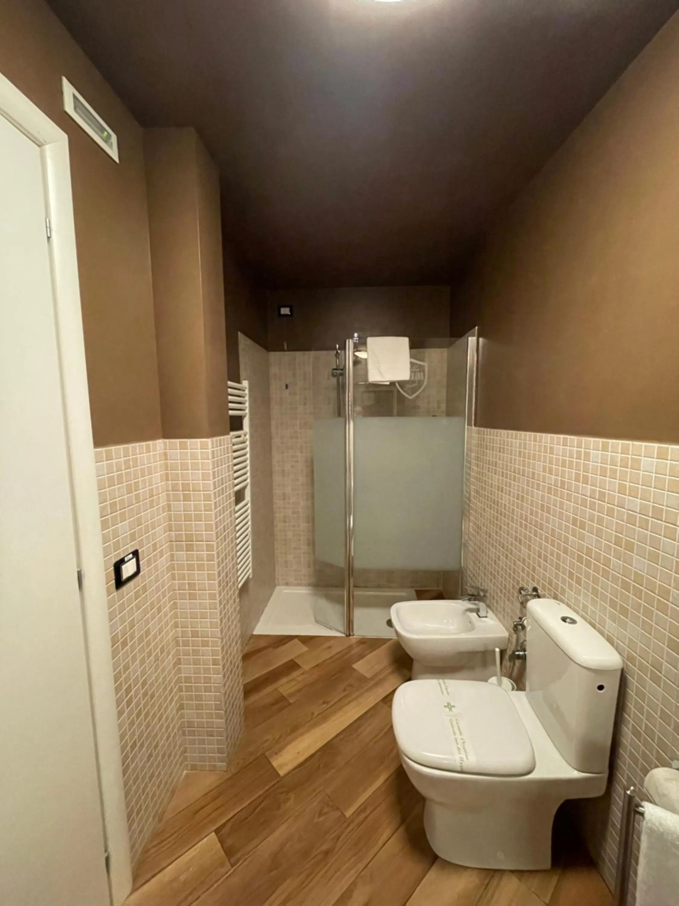 Bathroom in Villa Tower Inn