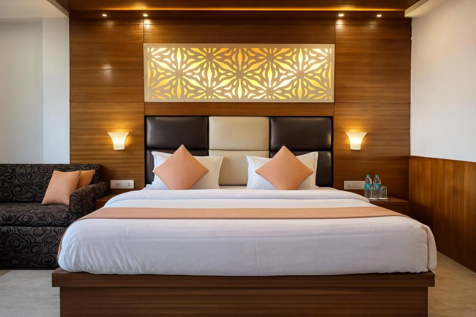 Bed in Mussoorie Residency