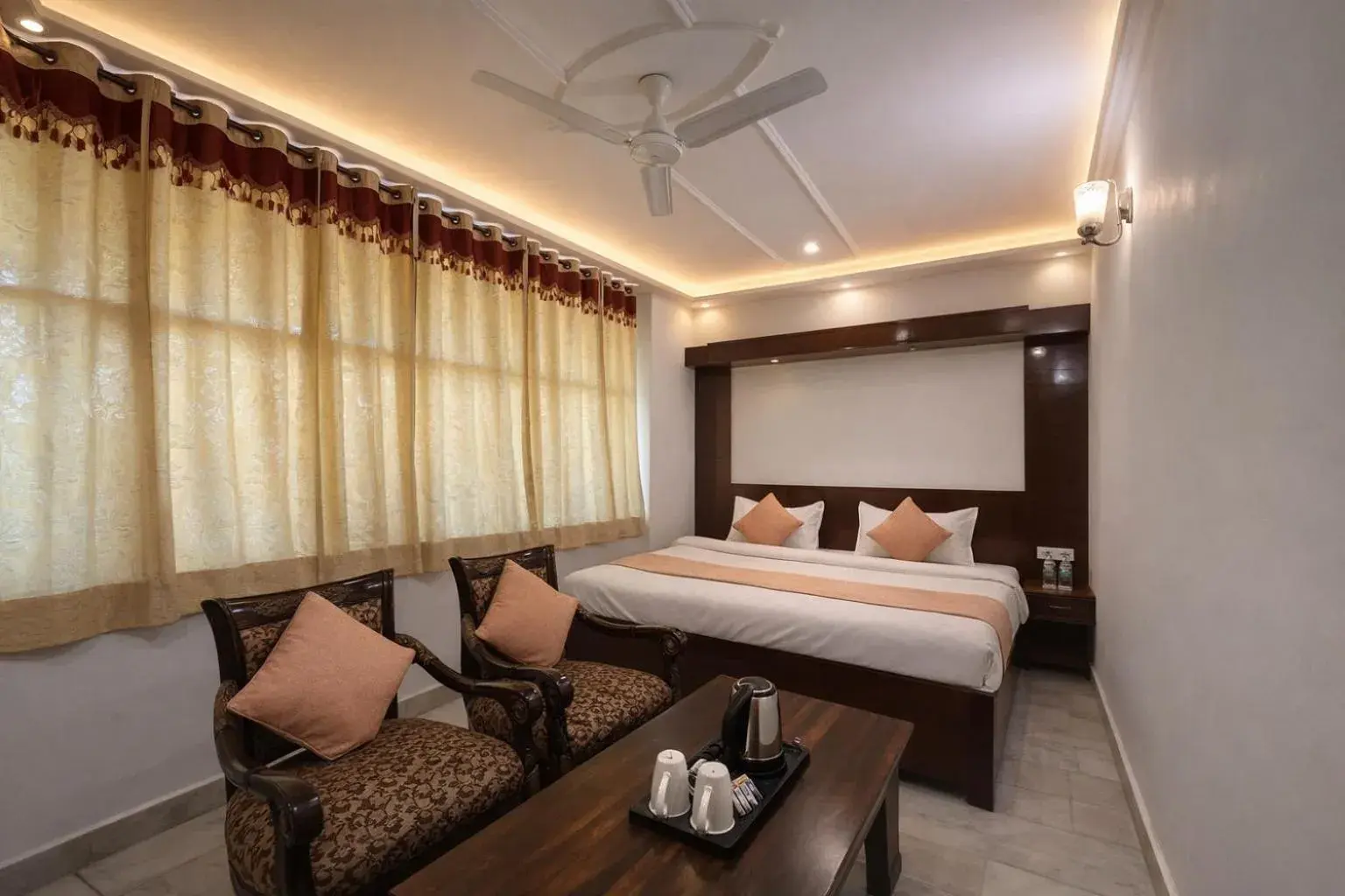 Standard Double Room in Mussoorie Residency Standard Double Room in Mussoorie Residency