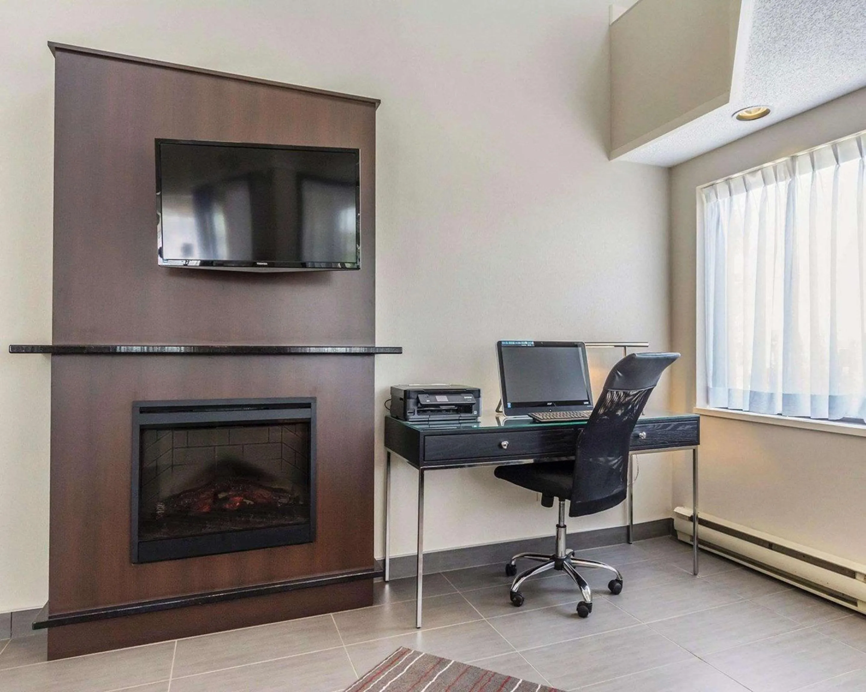 Business facilities in Comfort Inn Thetford Mines
