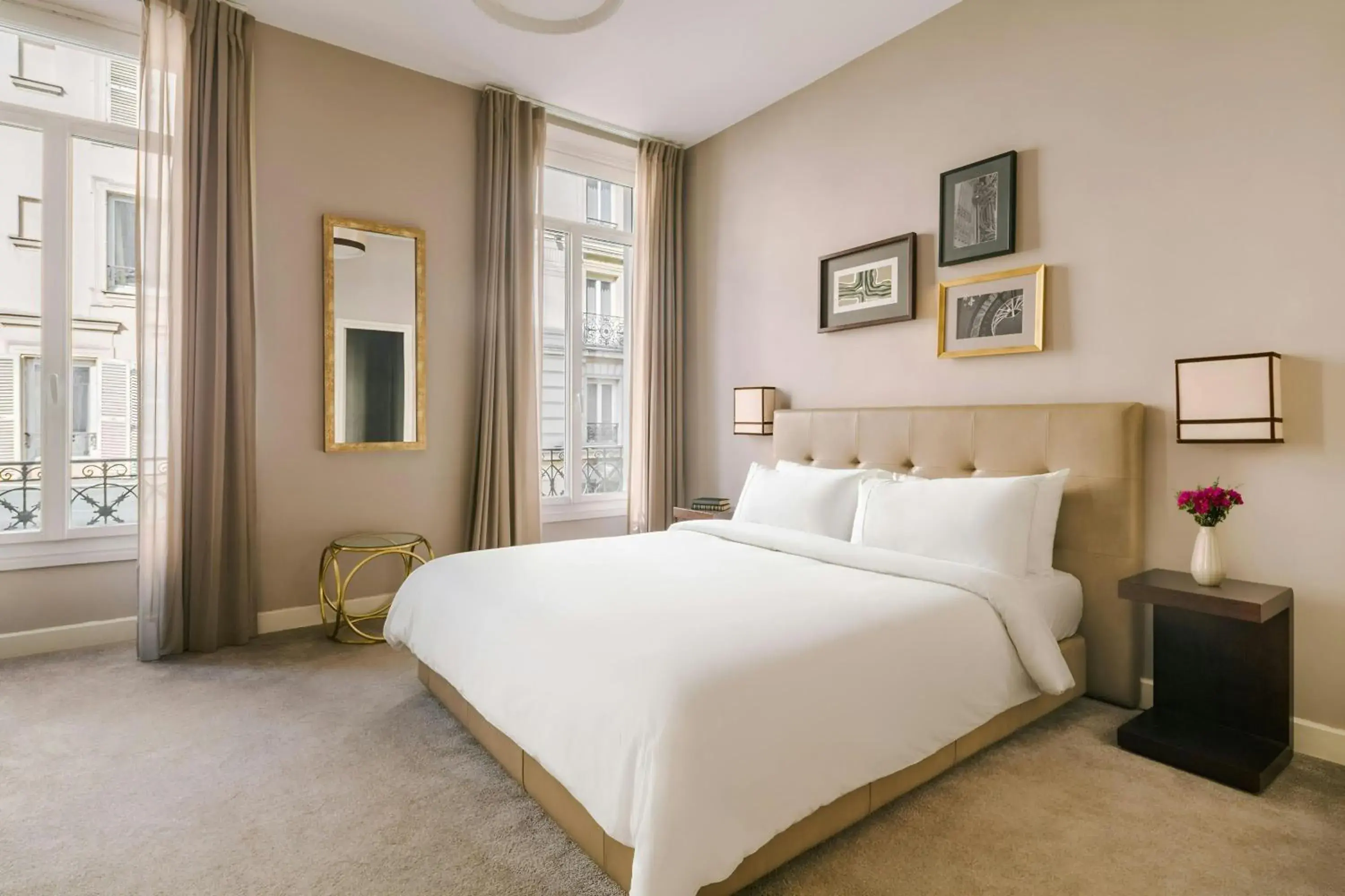 Le Frochot Hotel Pigalle, Sonder by Marriott Bonvoy Le Frochot Hotel Pigalle, Sonder by Marriott Bonvoy