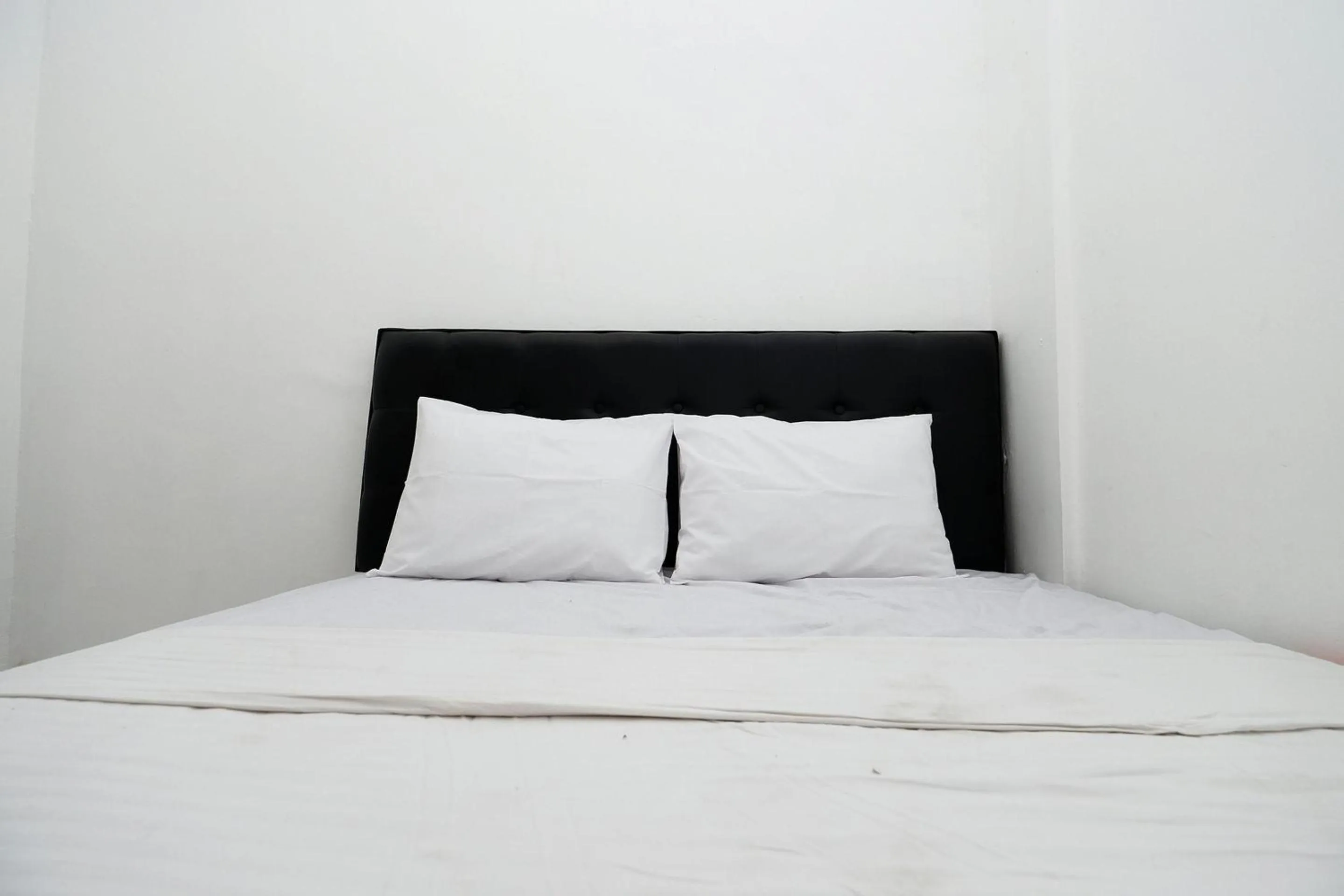 Bedroom, Bed in OYO Life 1942 Asia Residence Syariah