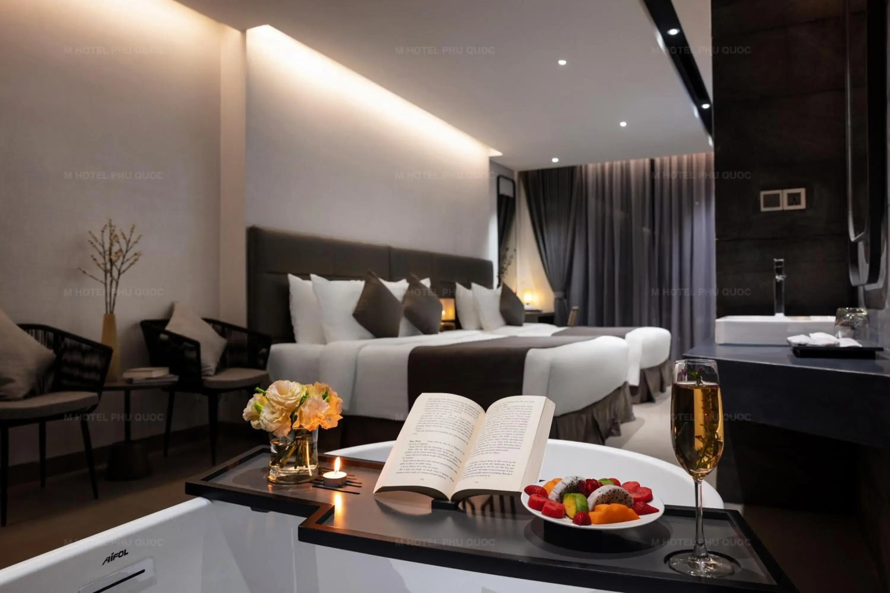 City view, Bed in M Hotel Phu Quoc City view, Bed in M Hotel Phu Quoc