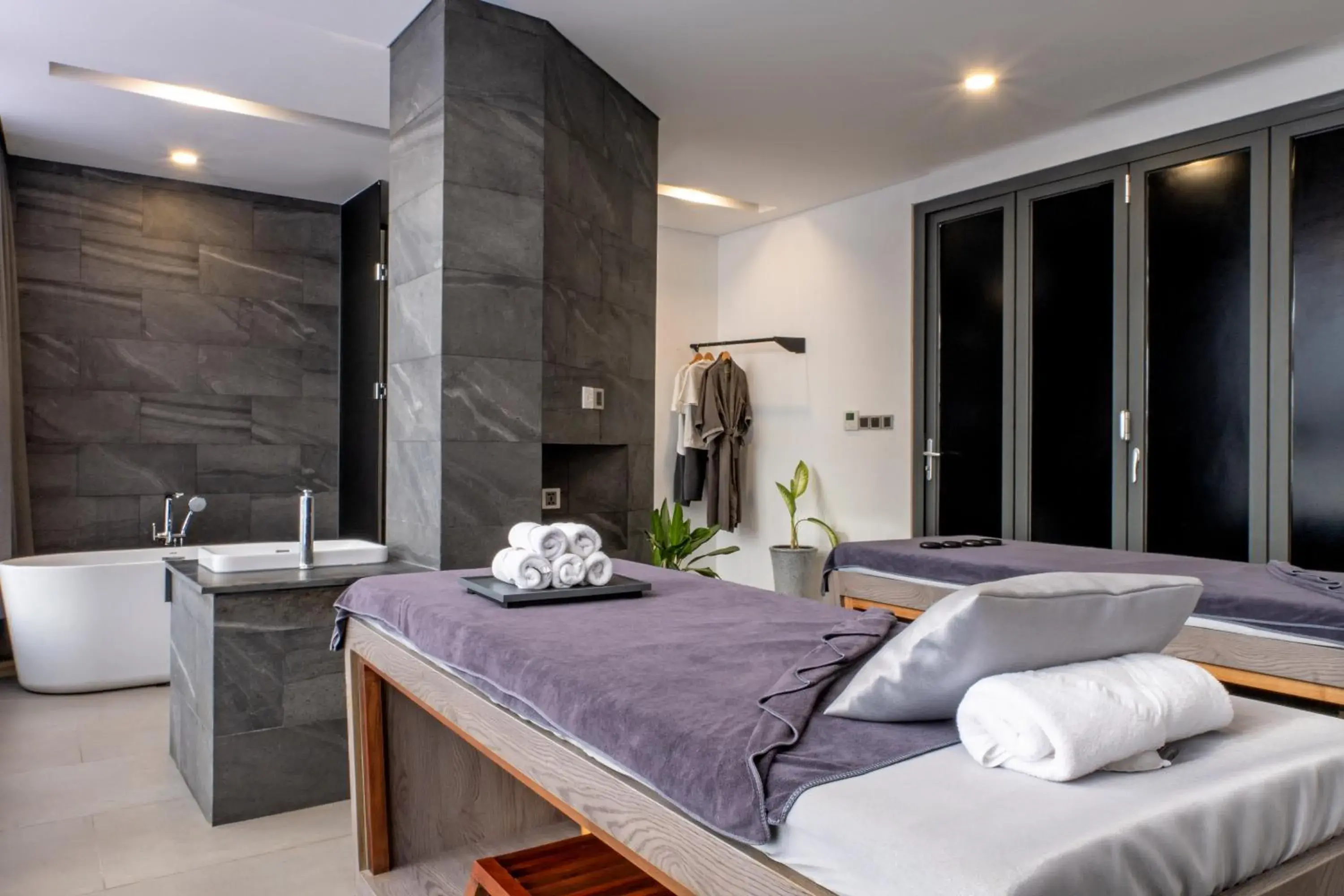 Spa and wellness centre/facilities, Bed in M Hotel Phu Quoc Spa and wellness centre/facilities, Bed in M Hotel Phu Quoc