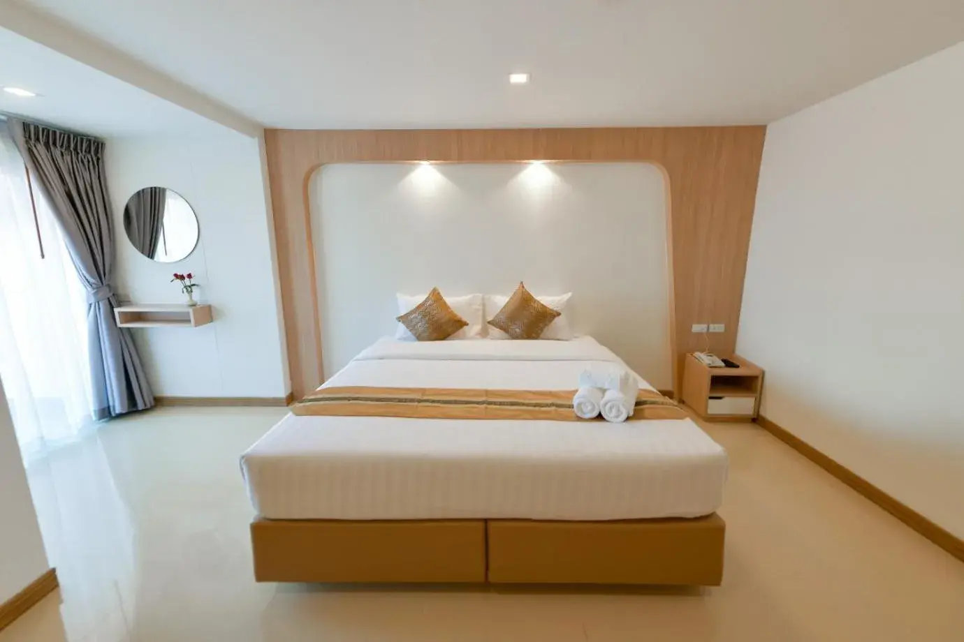 Superior King Room in IRIS PALACE Superior King Room in IRIS PALACE