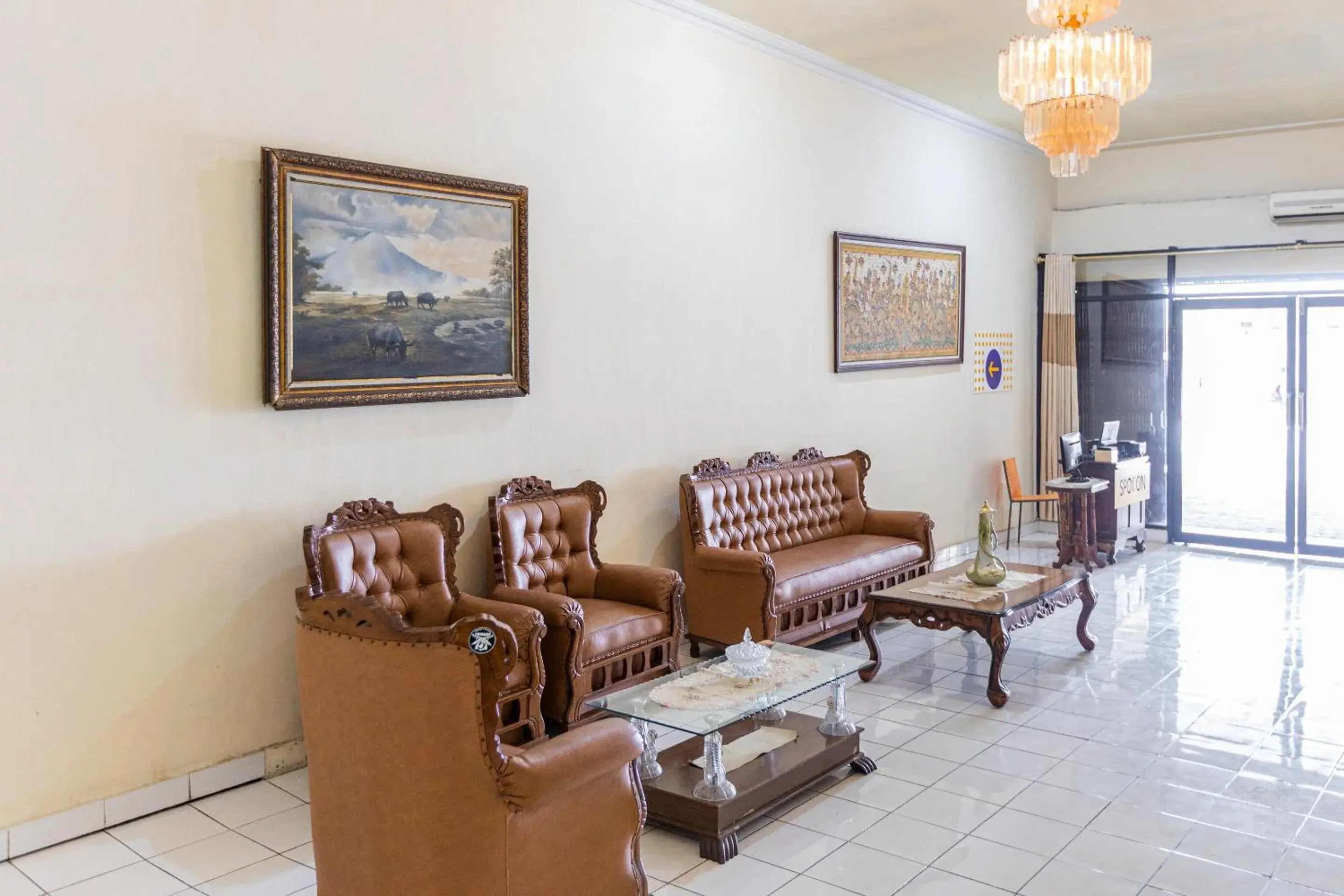 Lobby or reception in Hotel O Pondok Ripuji Lobby or reception in Hotel O Pondok Ripuji