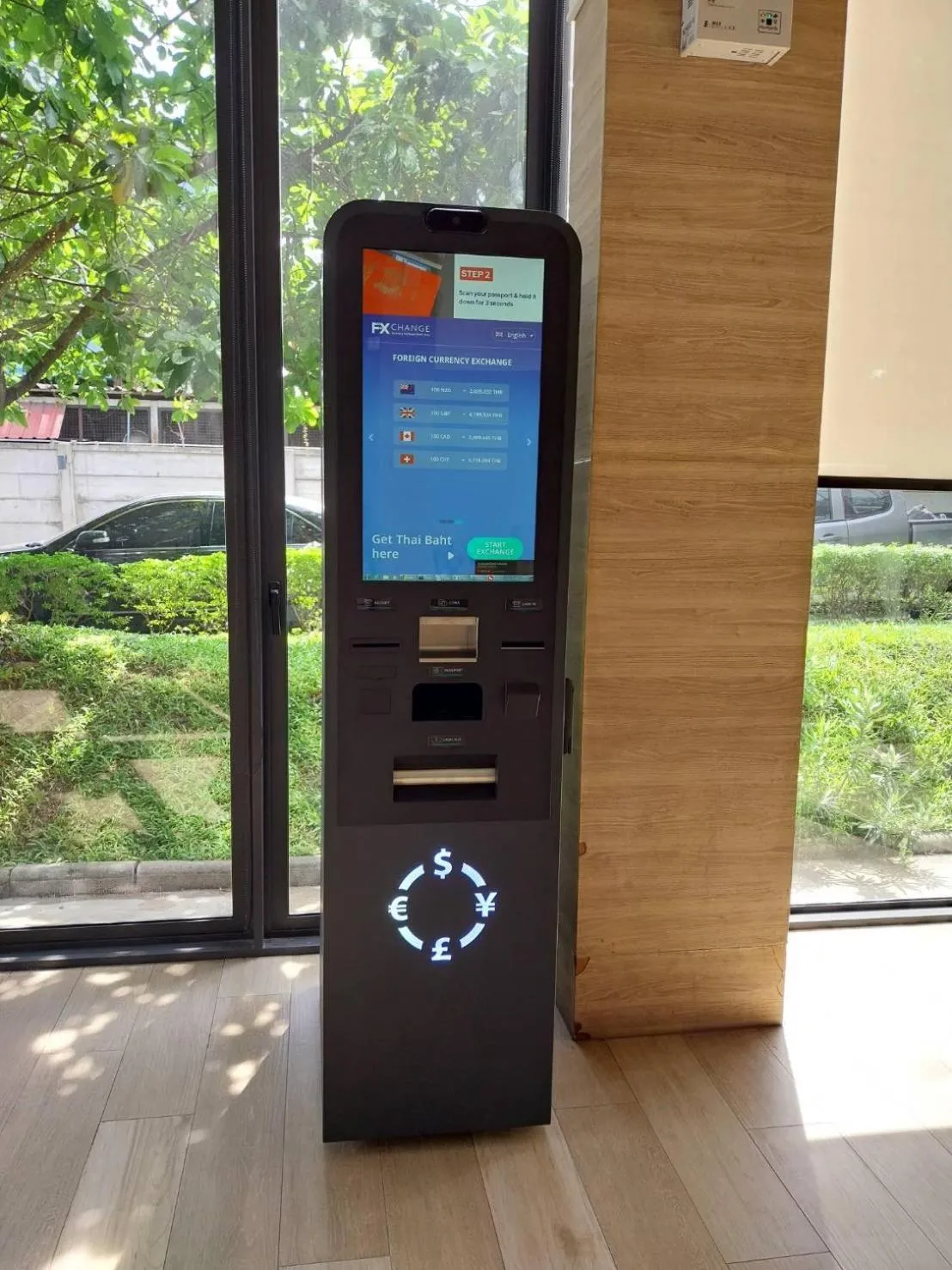 currency exchange in Canalis Suvarnabhumi Airport Hotel