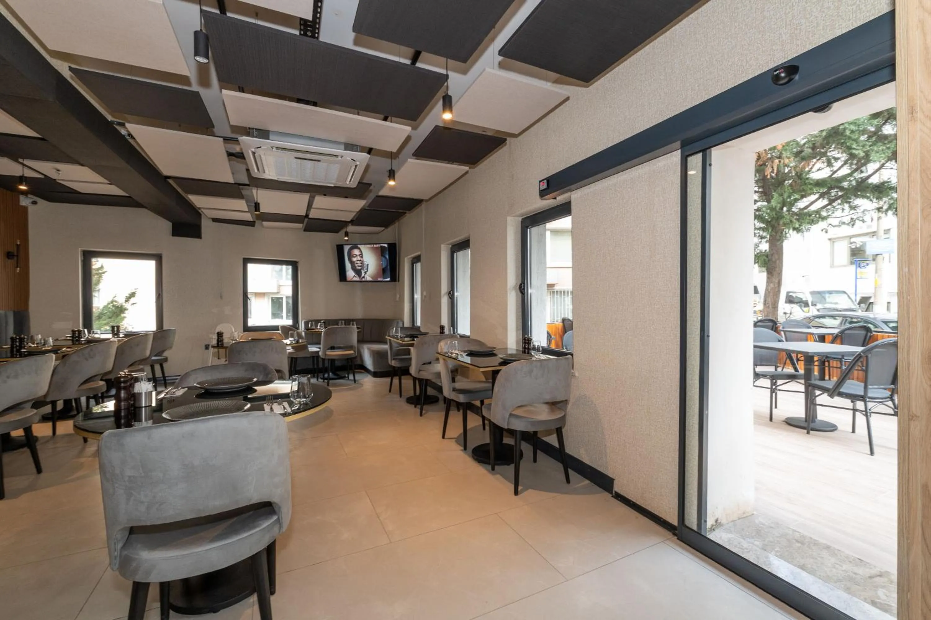 Property building in Yez Boutique Hotel