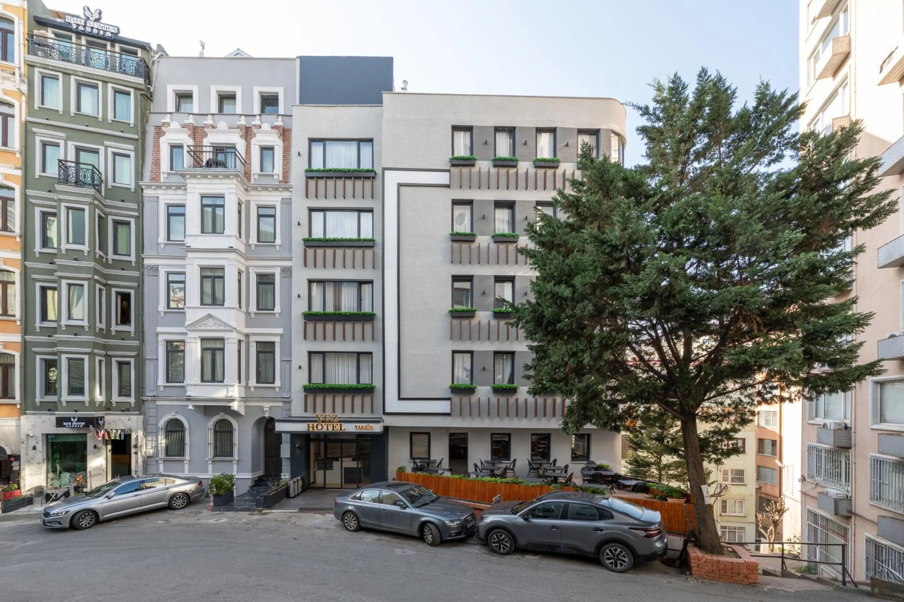 Property building in Yez Boutique Hotel