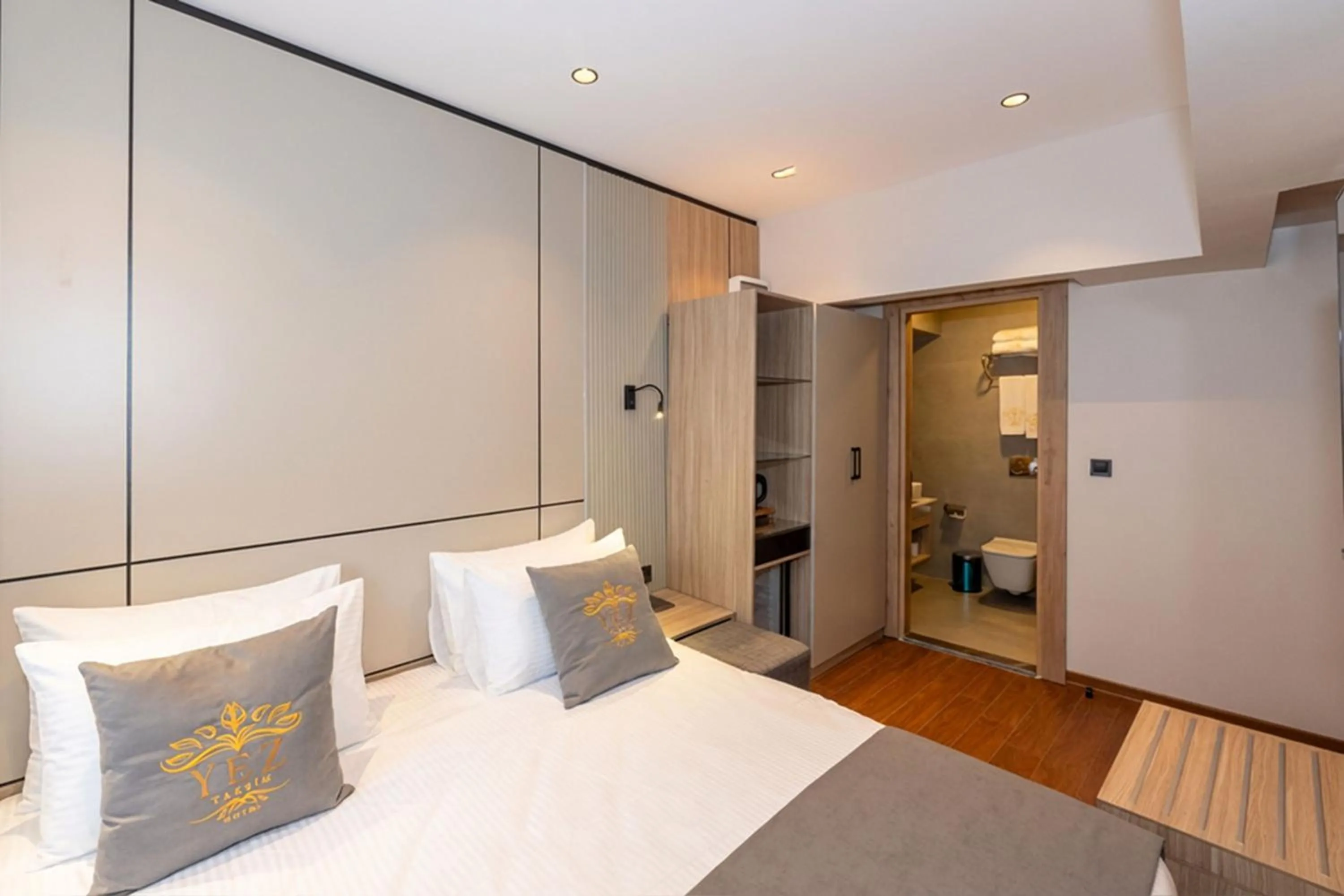 Bedroom, Bed in Yez Boutique Hotel
