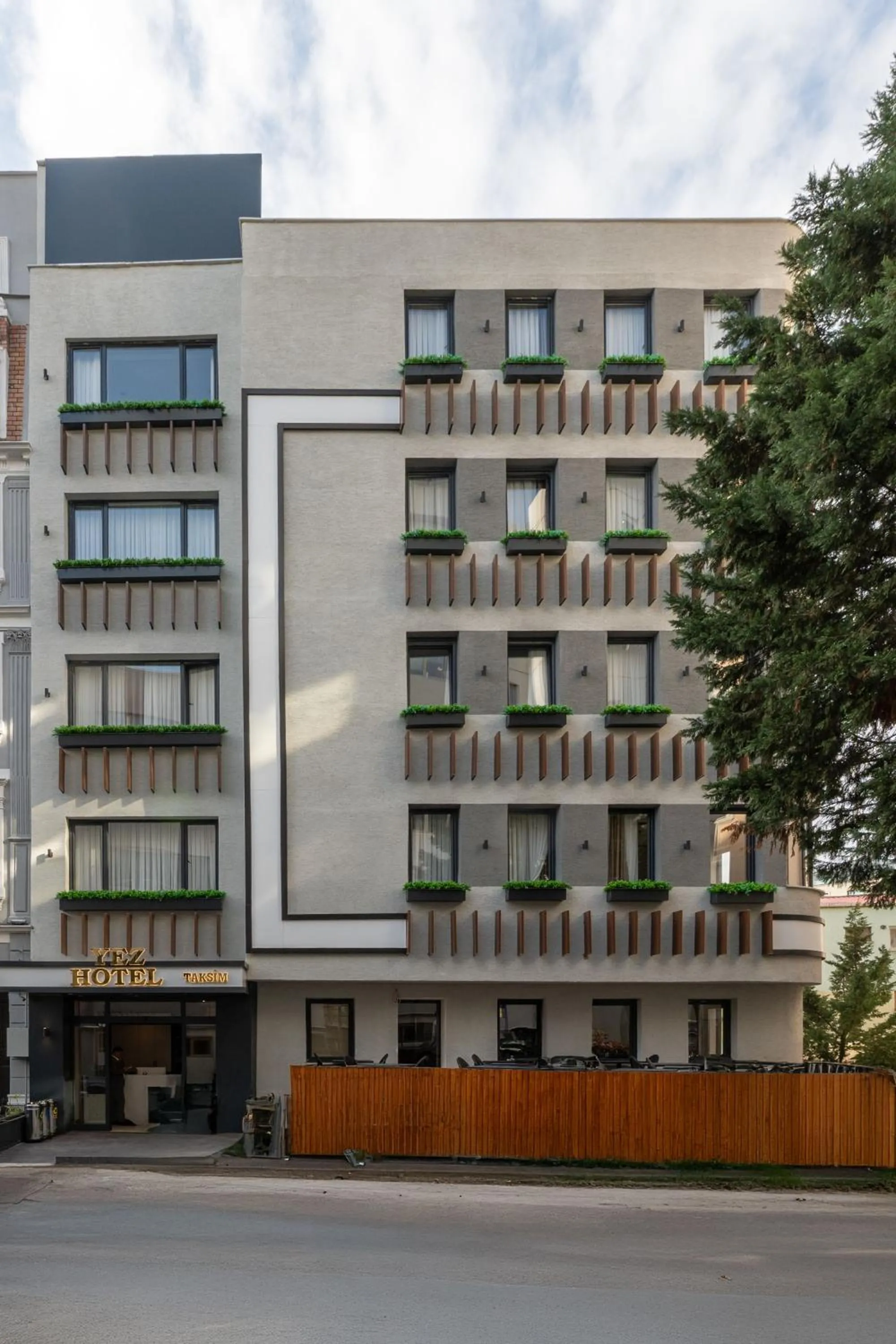 Property building in Yez Boutique Hotel