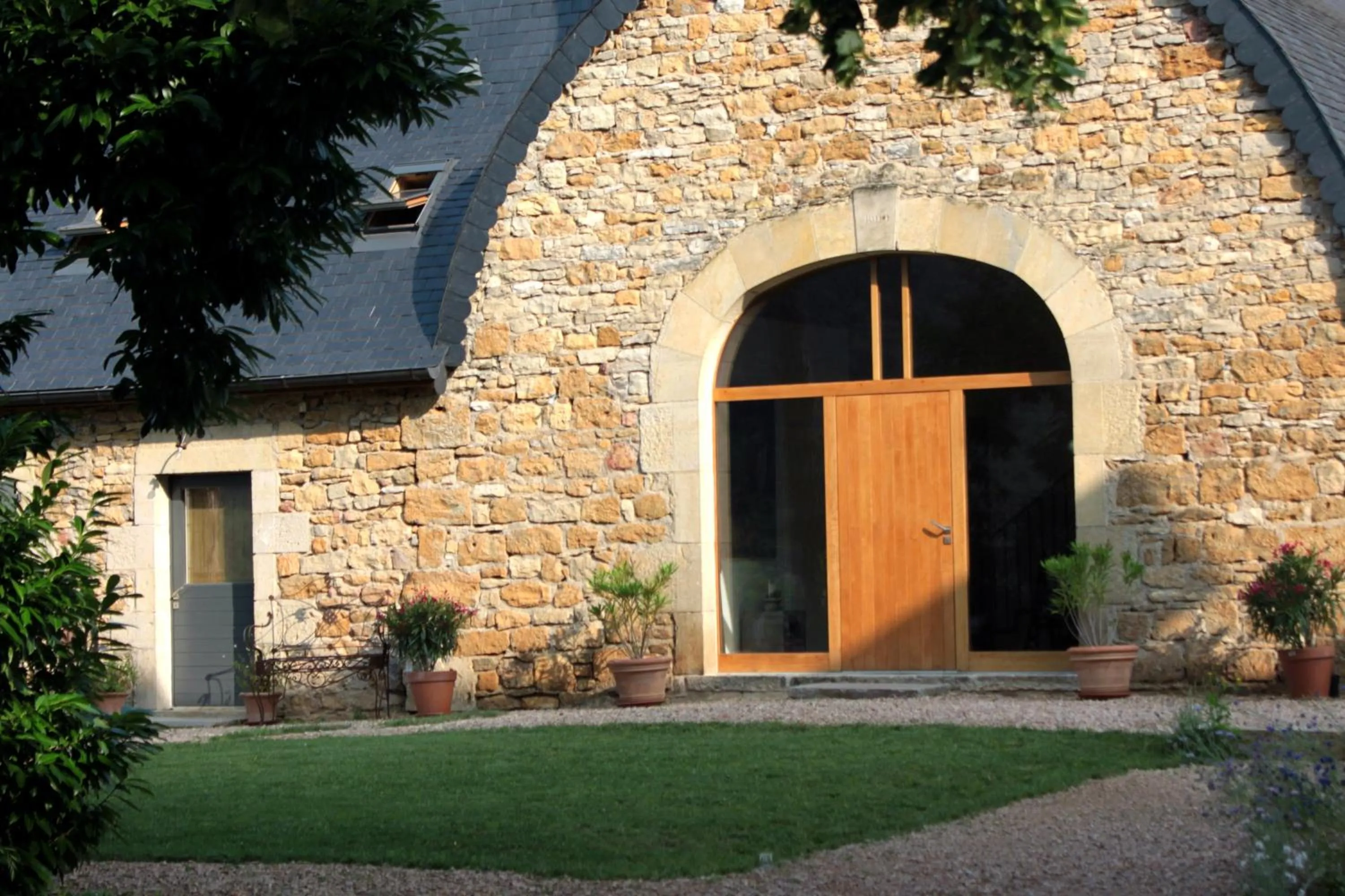 Facade/entrance in Domaine Le Broual