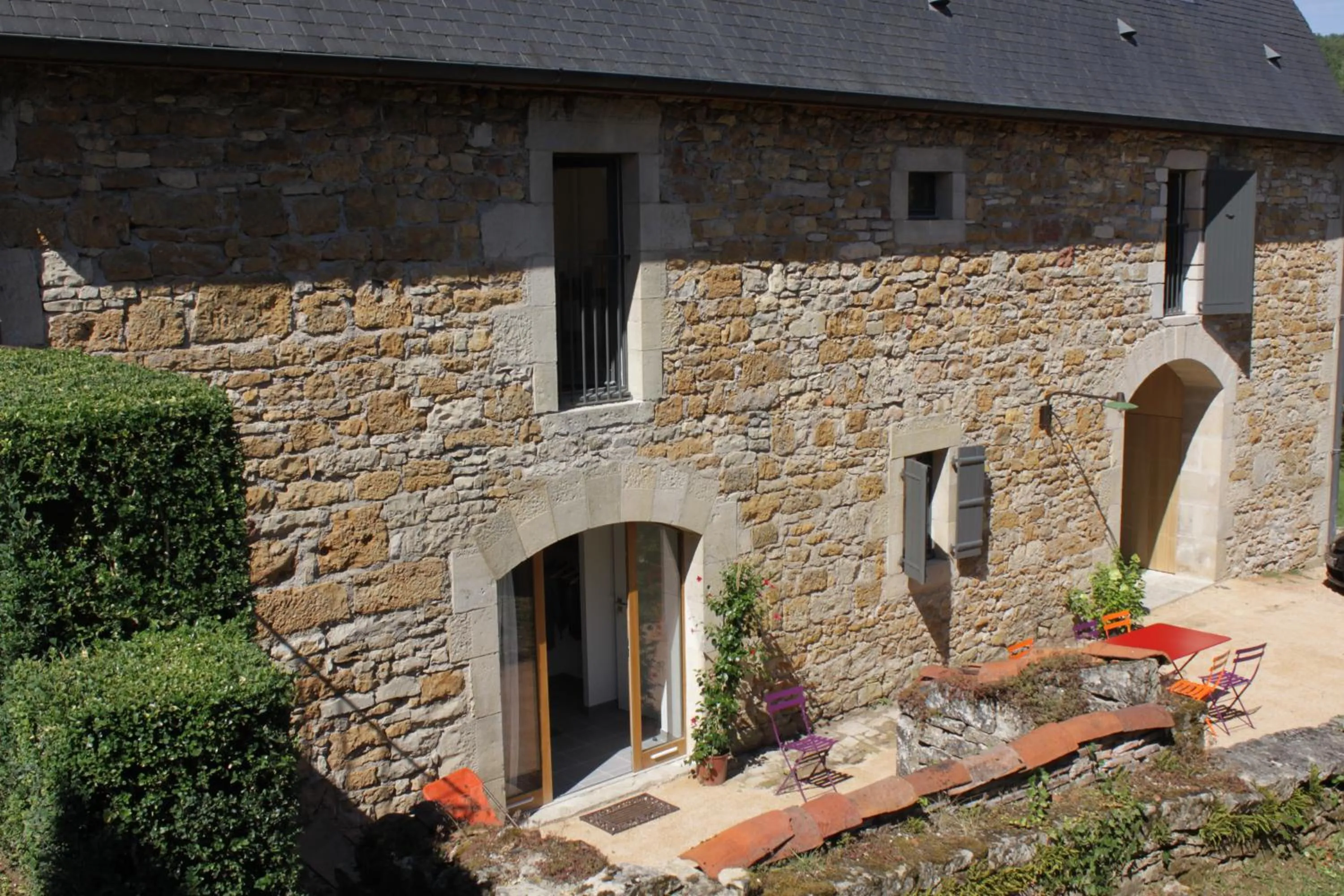 Facade/entrance in Domaine Le Broual