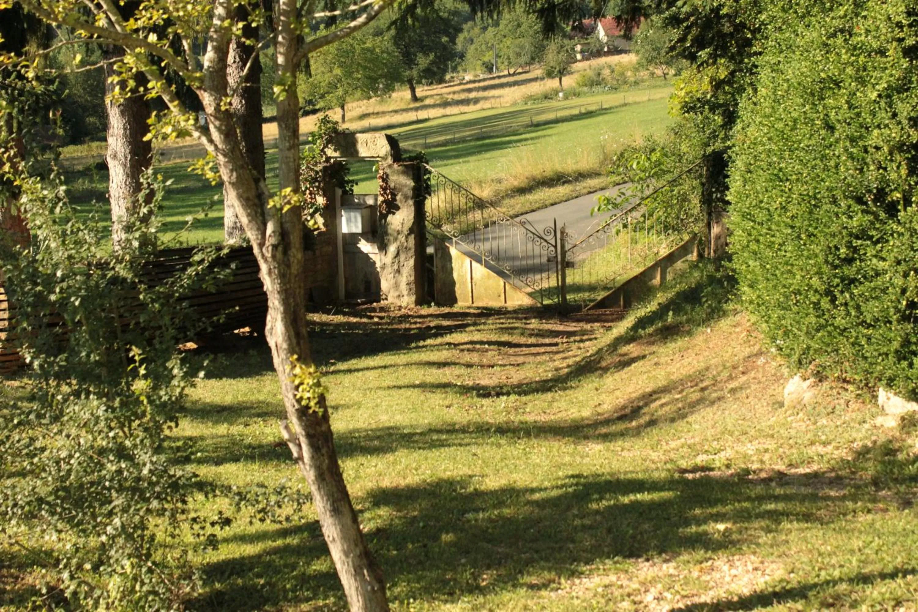 Facade/entrance in Domaine Le Broual