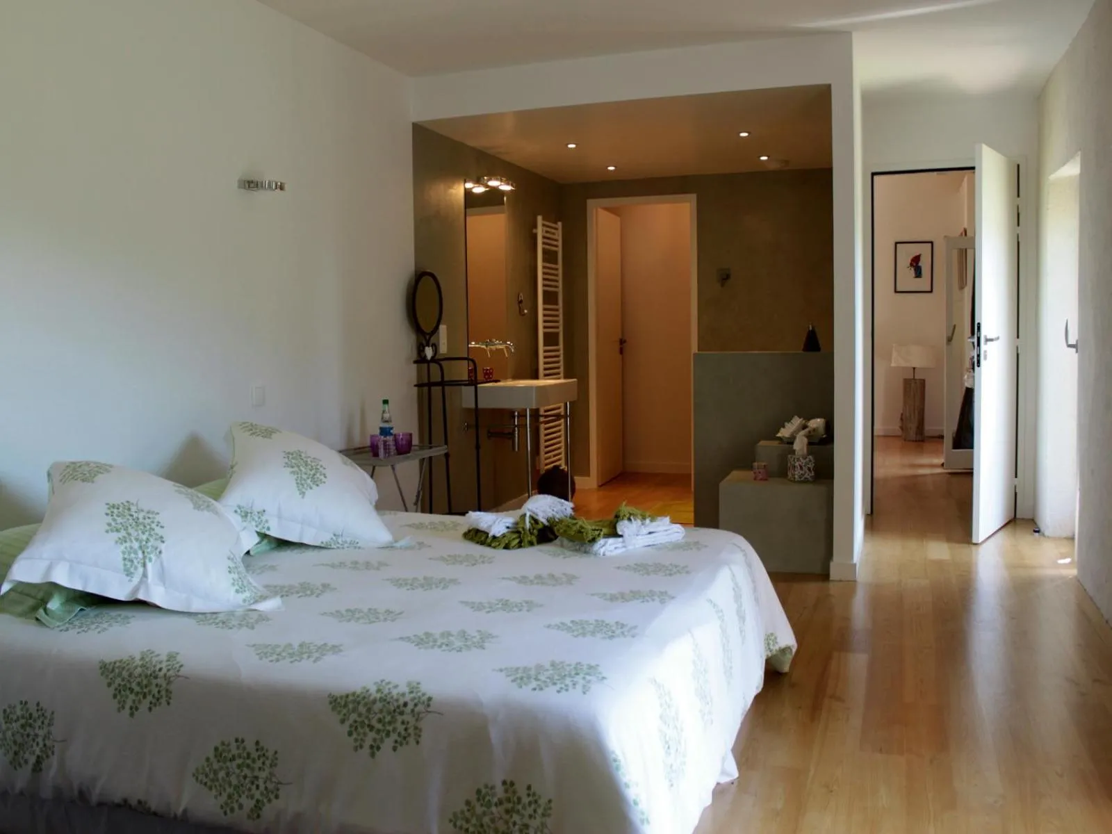 Bedroom, Bed in Domaine Le Broual