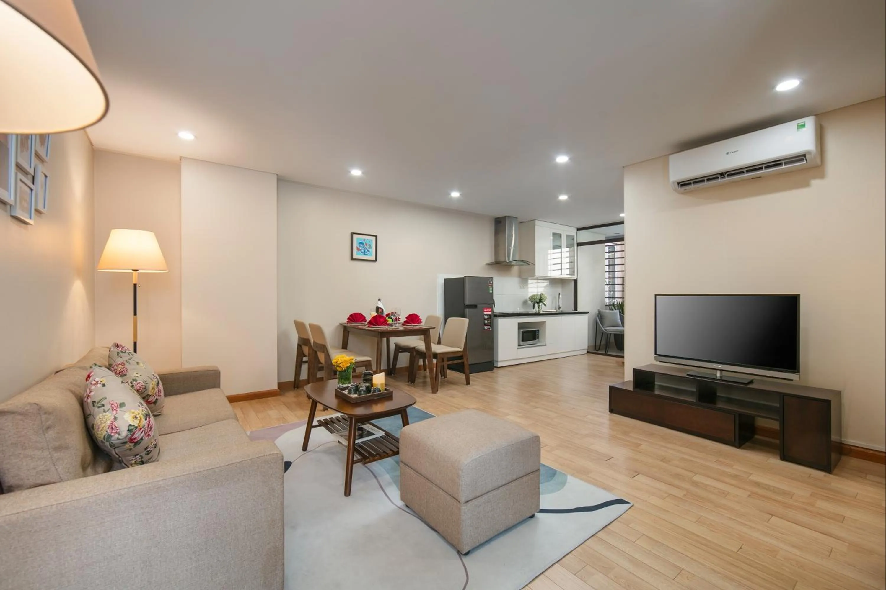 Bedroom in HB Serviced Apartment - 121B Quan Hoa