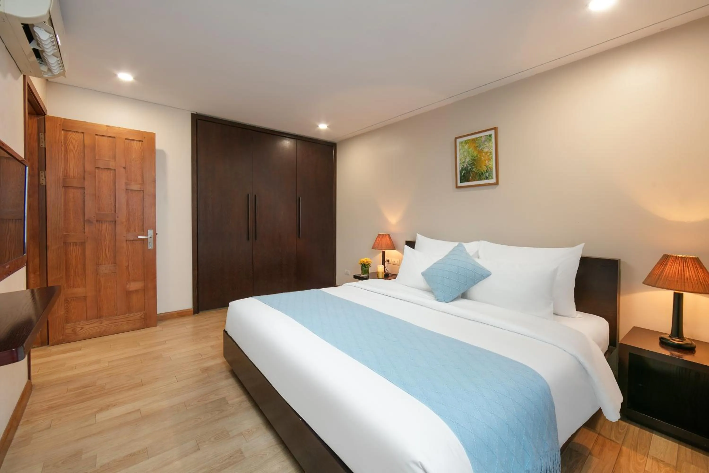 Bedroom, Bed in HB Serviced Apartment - 121B Quan Hoa
