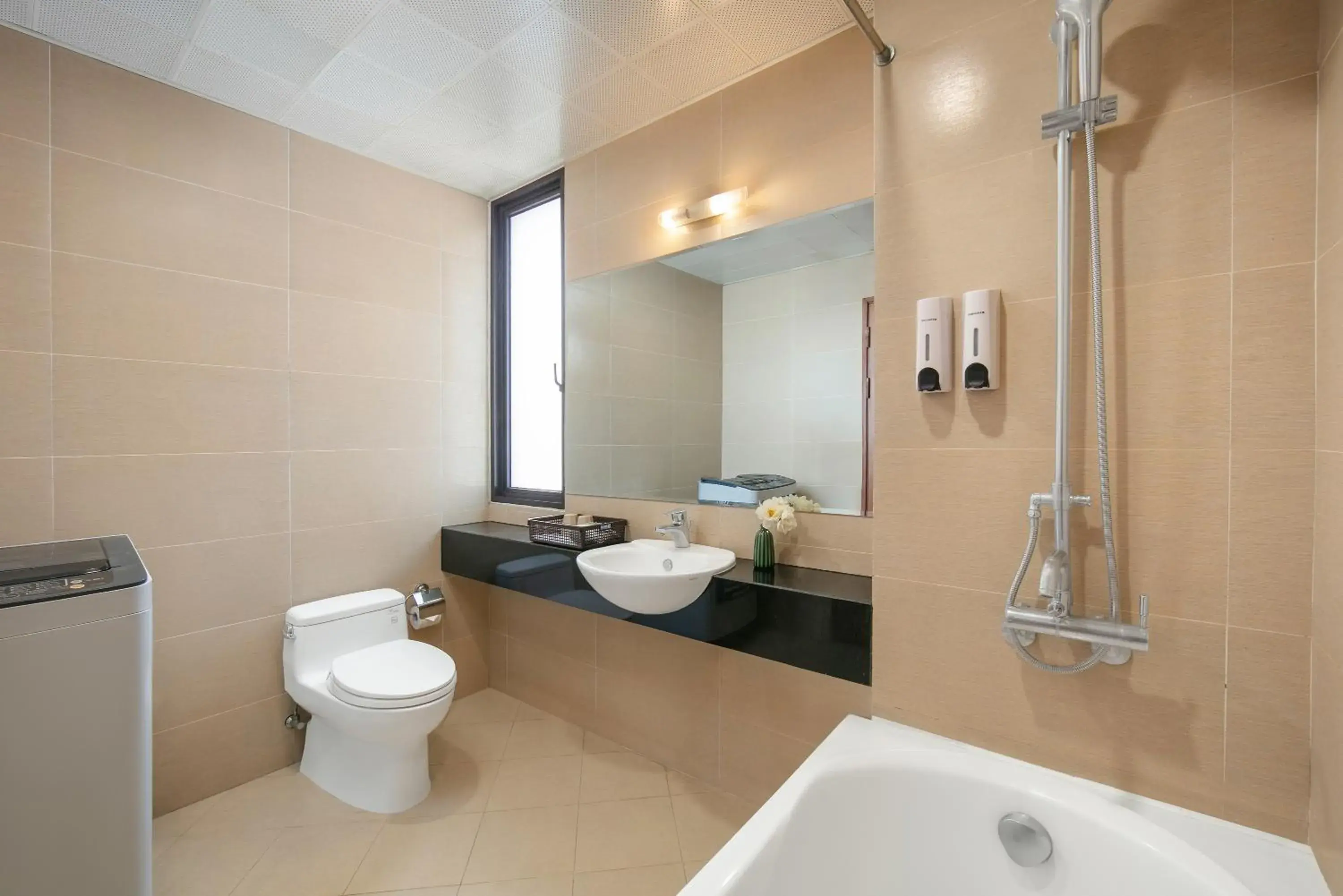 Bathroom in HB Serviced Apartment - 121B Quan Hoa Bathroom in HB Serviced Apartment - 121B Quan Hoa