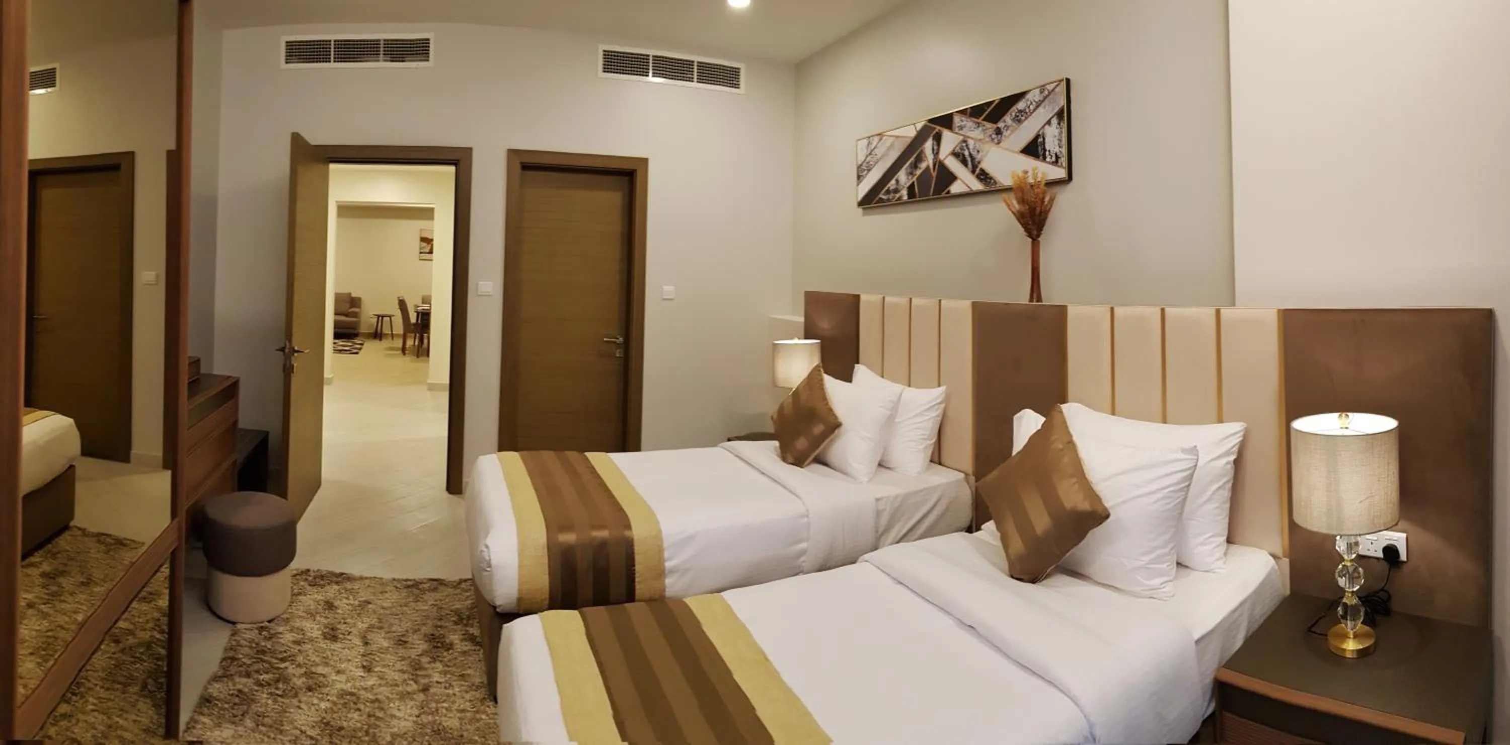 Bedroom, Bed in BW Suites & Spa