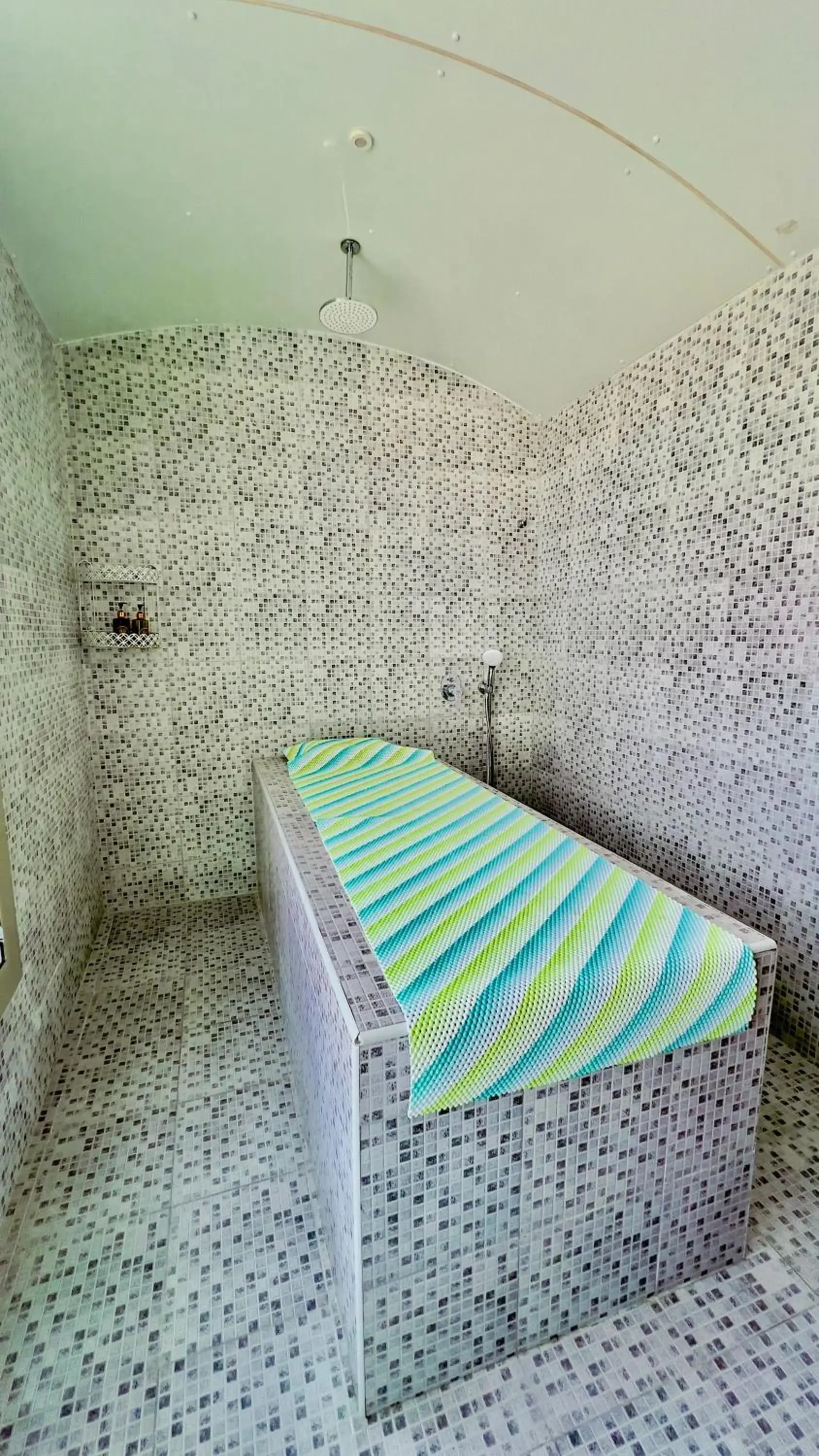 Spa and wellness centre/facilities in BW Suites & Spa Spa and wellness centre/facilities in BW Suites & Spa