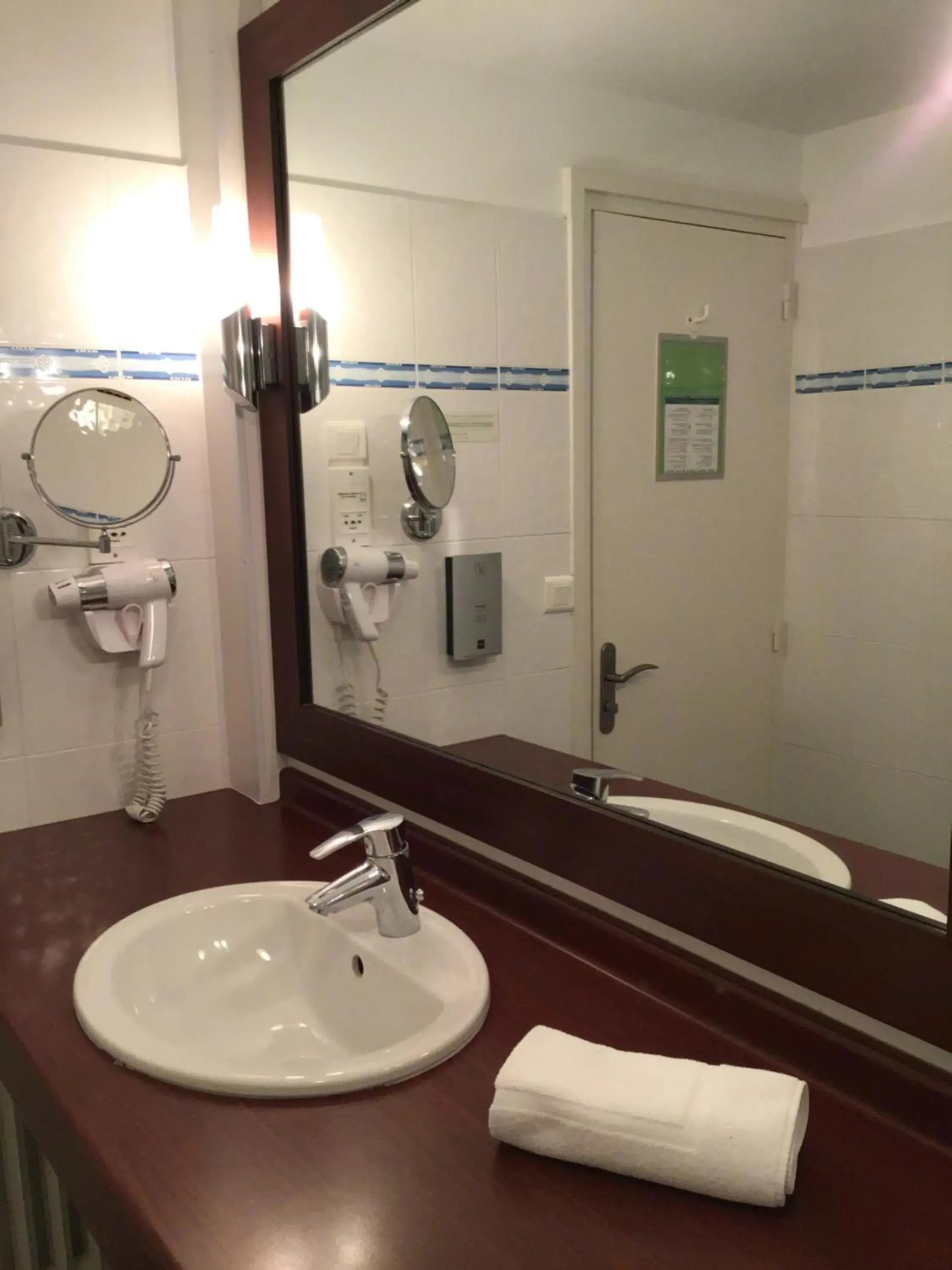 Hotel Restaurant De La Plage Hotel Restaurant De La Plage