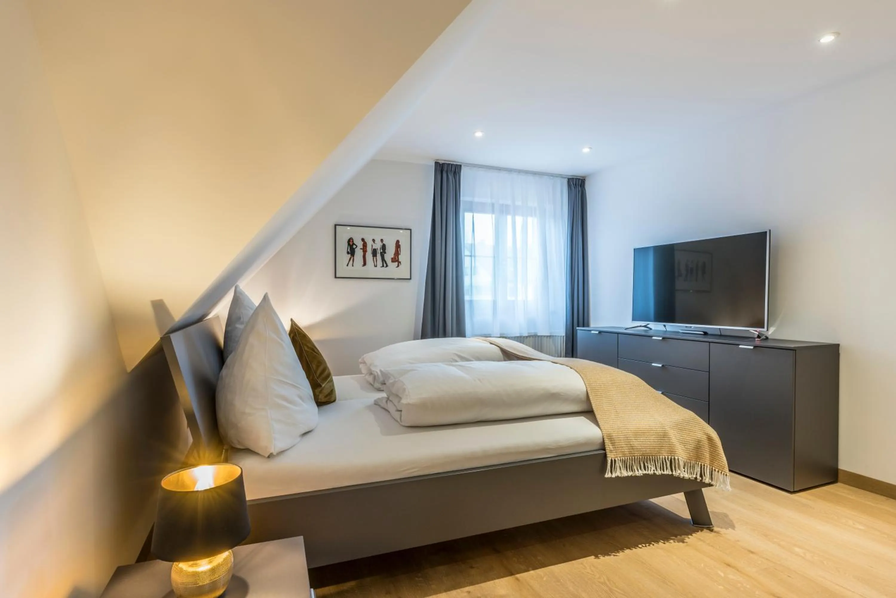 Photo of the whole room, Bed in RH-Appartements 15 Minuten von Basel im Dorf Rührberg