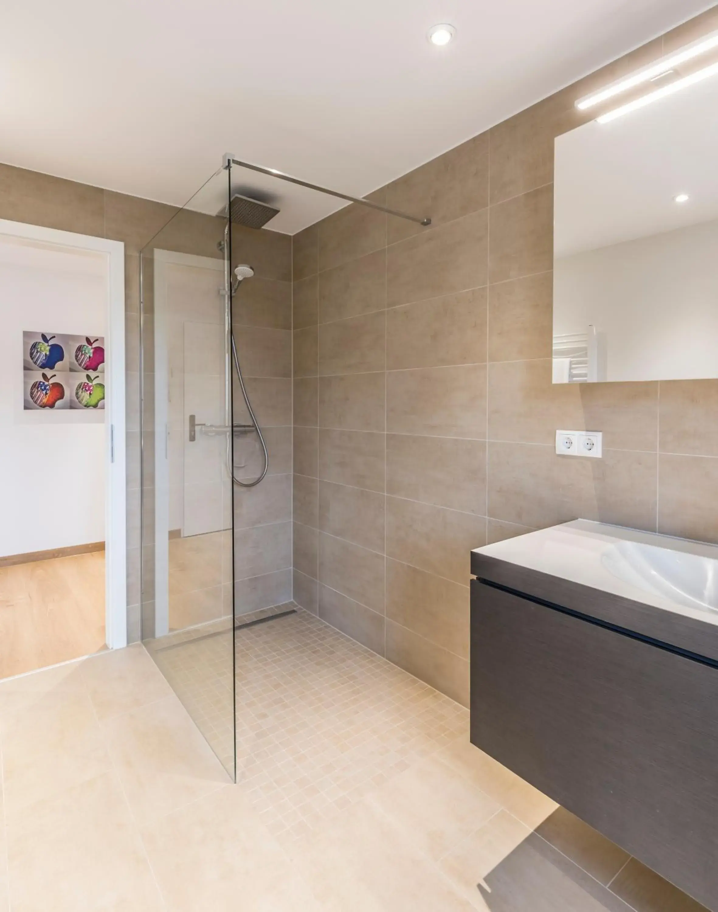 Duplex Suite in RH-Appartements 15 Minuten von Basel im Dorf Rührberg Duplex Suite in RH-Appartements 15 Minuten von Basel im Dorf Rührberg