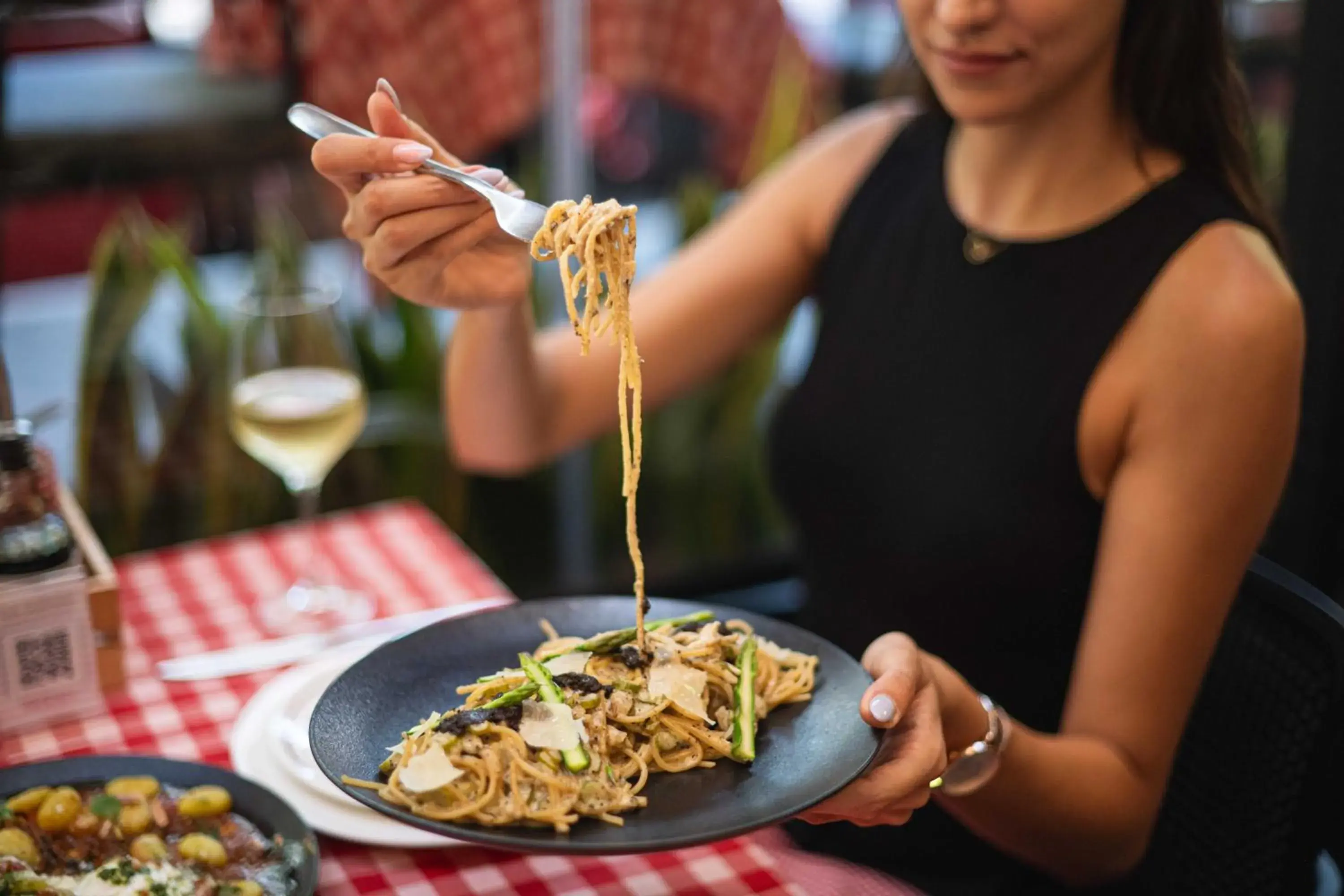 Food and drinks in The Smallville Hotel Food and drinks in The Smallville Hotel