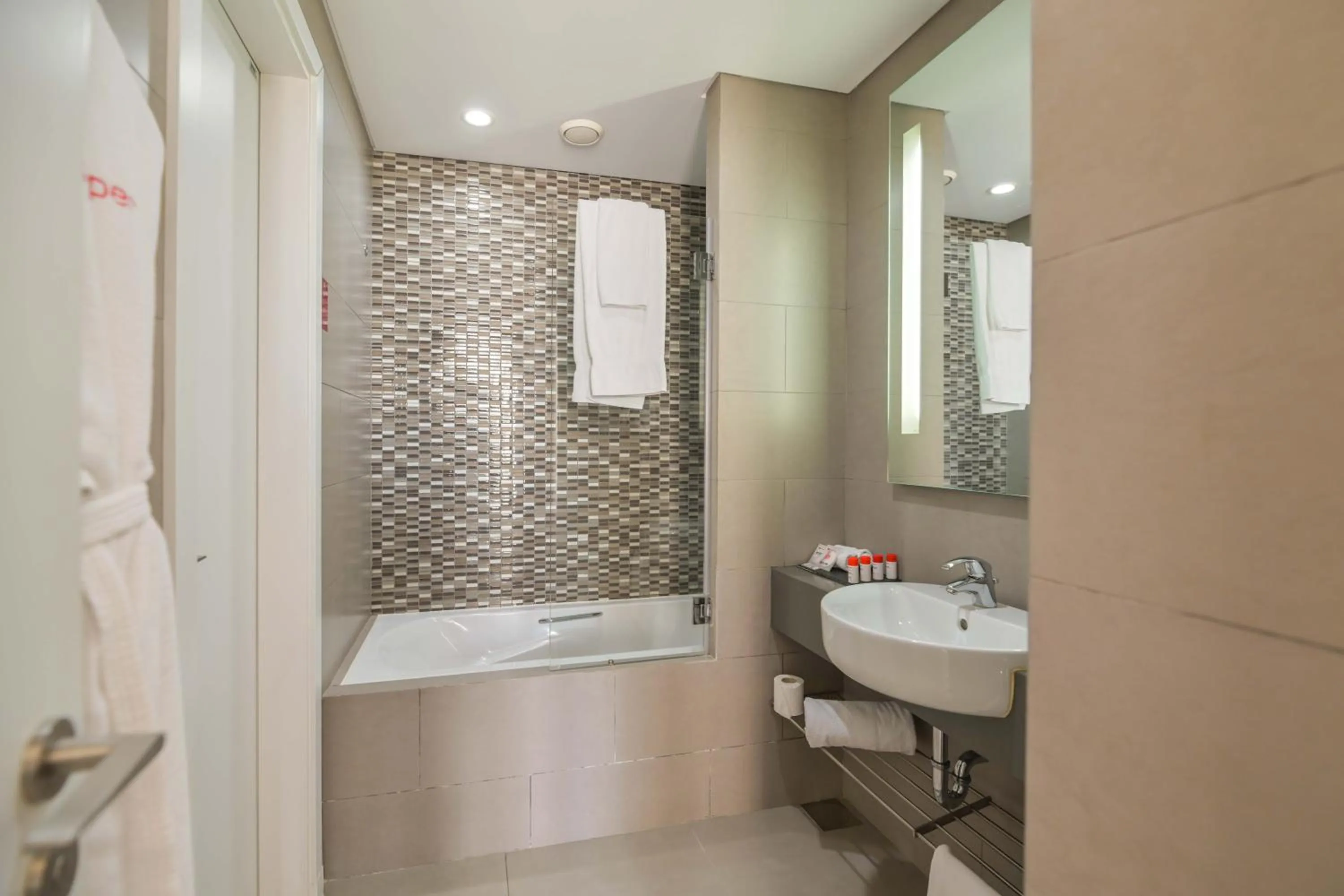 Bathroom in The Smallville Hotel