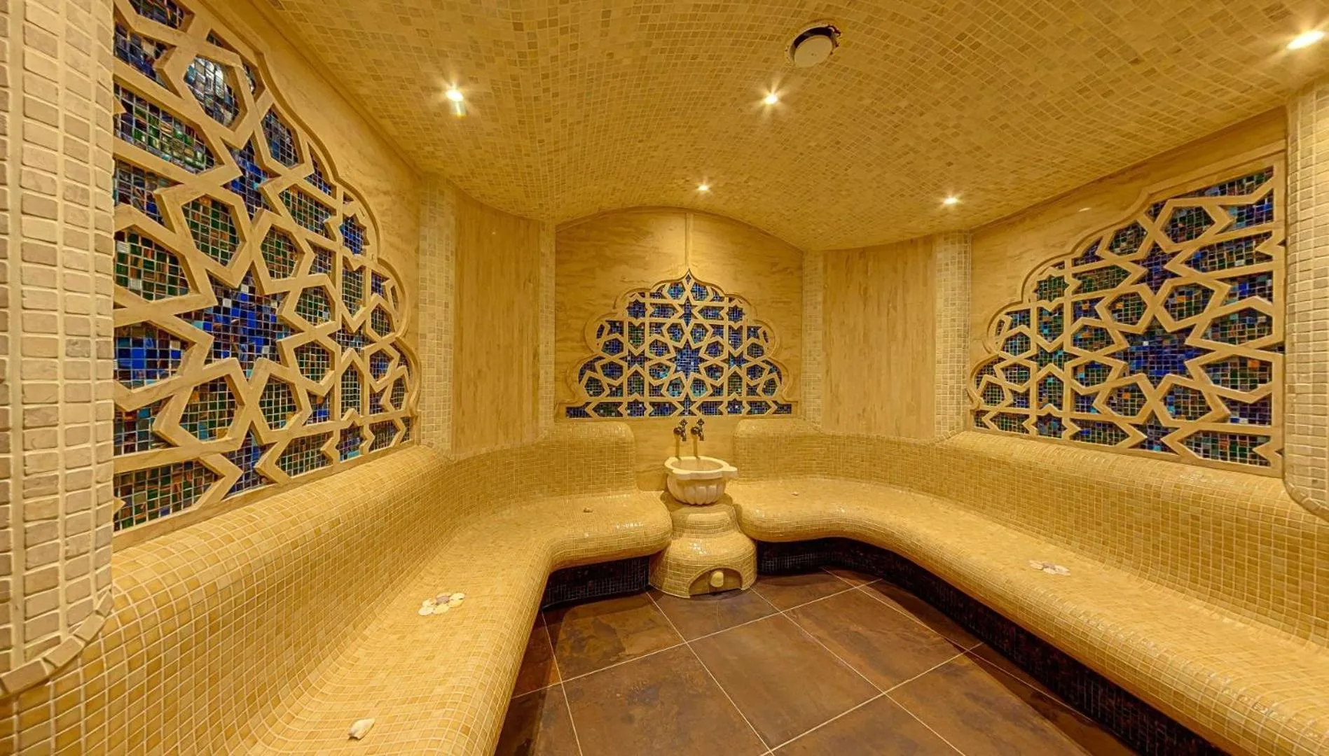 Steam room in Elena Hotel and Wellness - All Inclusive