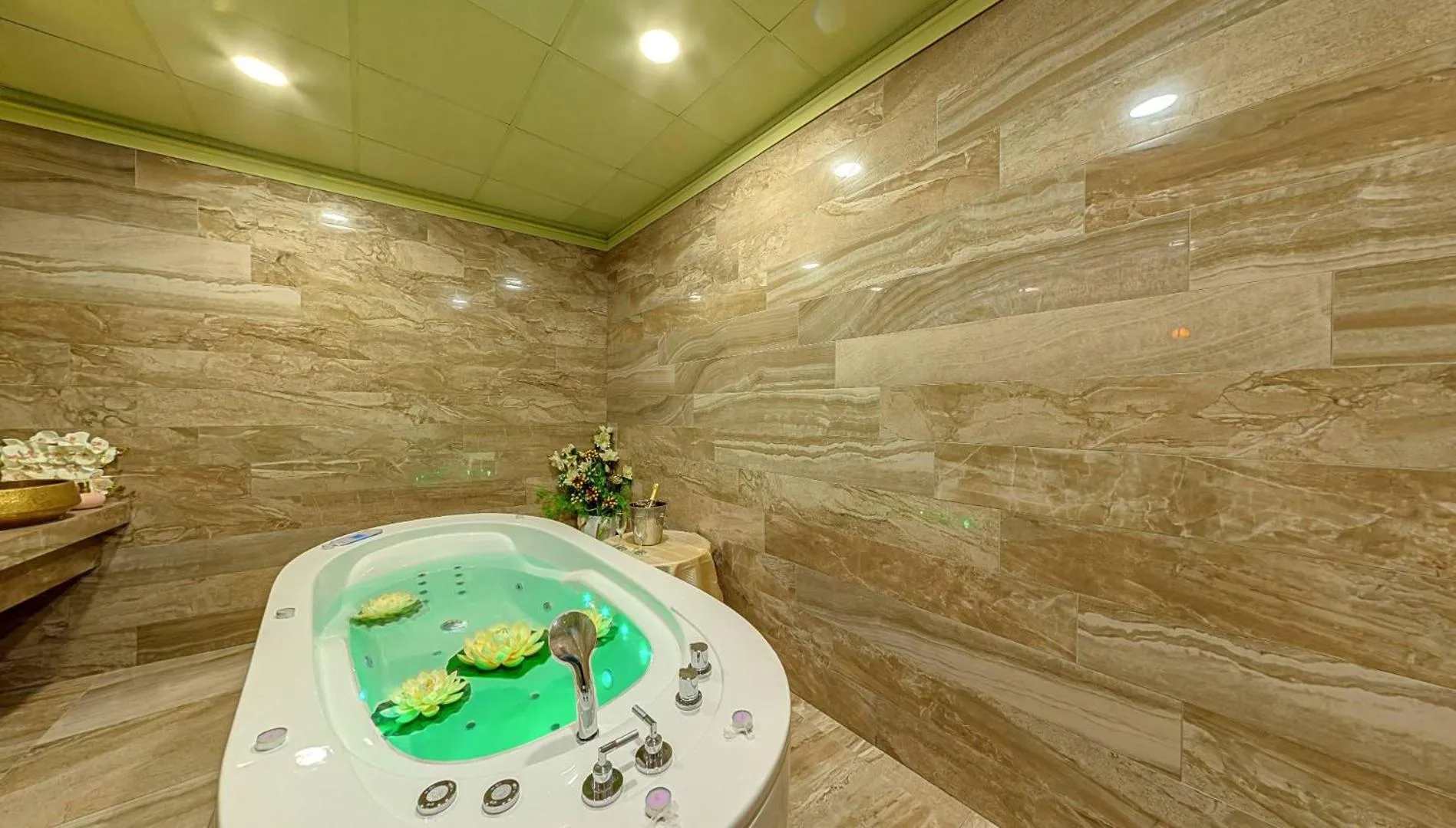 Spa and wellness centre/facilities in Elena Hotel and Wellness - All Inclusive
