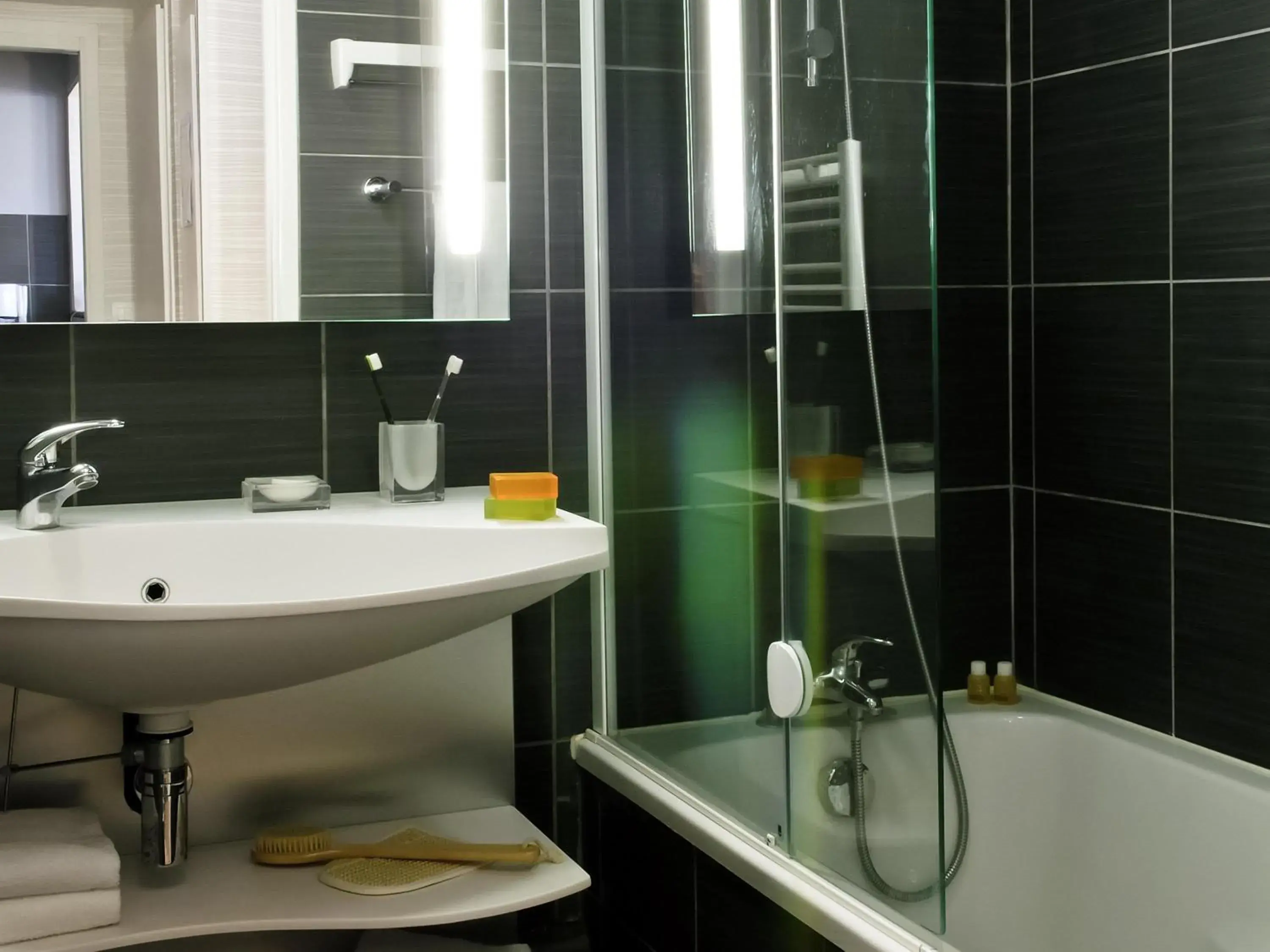 Bedroom in Aparthotel Adagio Paris Montrouge Bedroom in Aparthotel Adagio Paris Montrouge