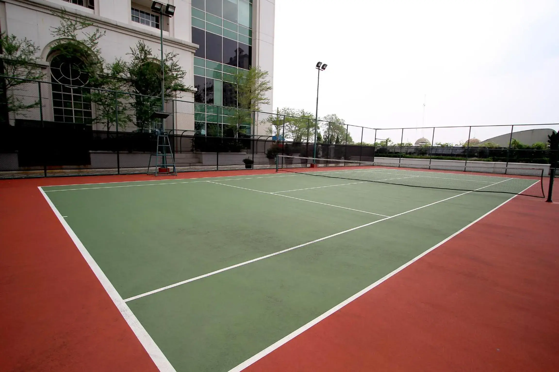 Tennis court, Tennis/Squash in The Bellezza Suites