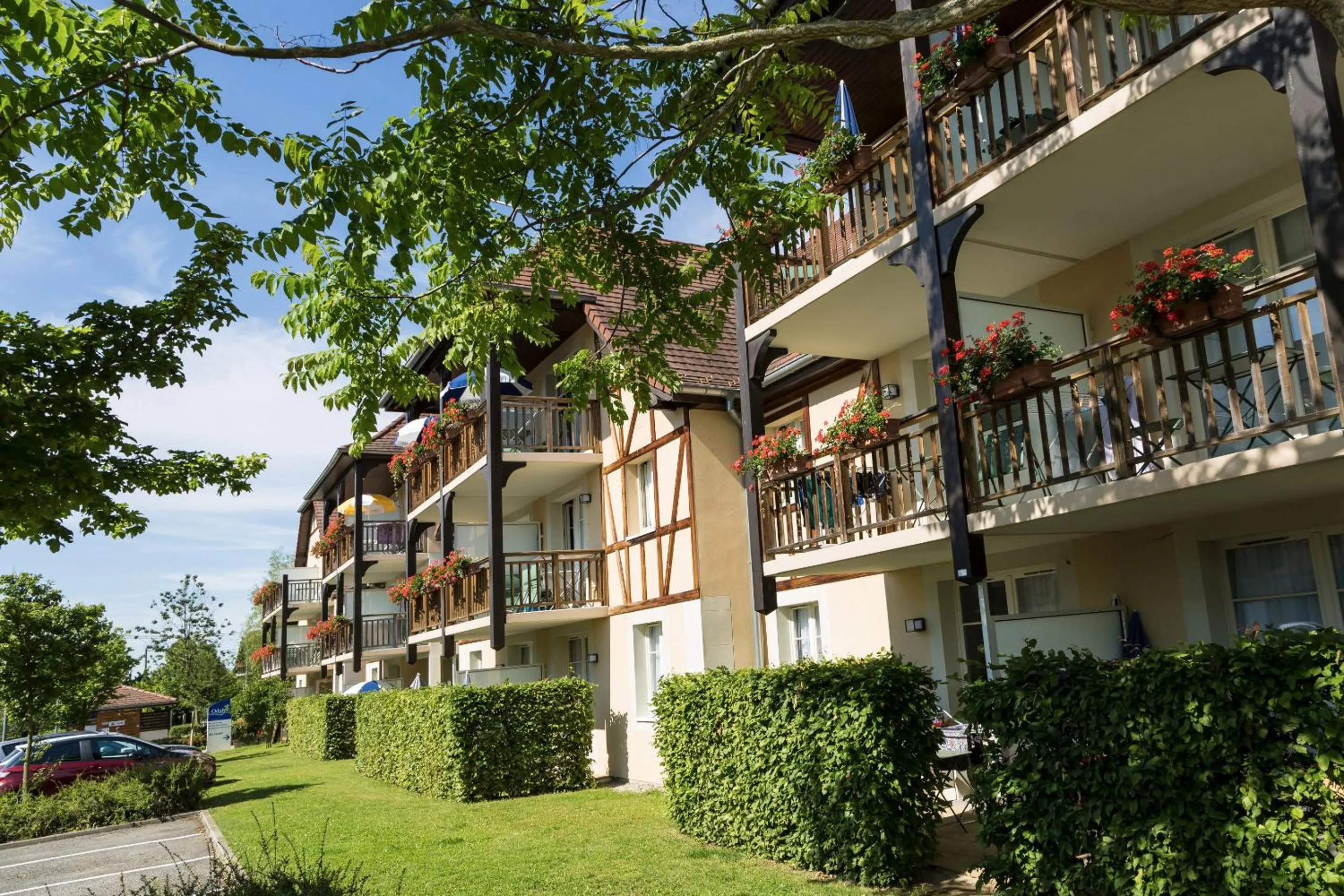 Property building in Résidence Odalys Le Domaine des Rois