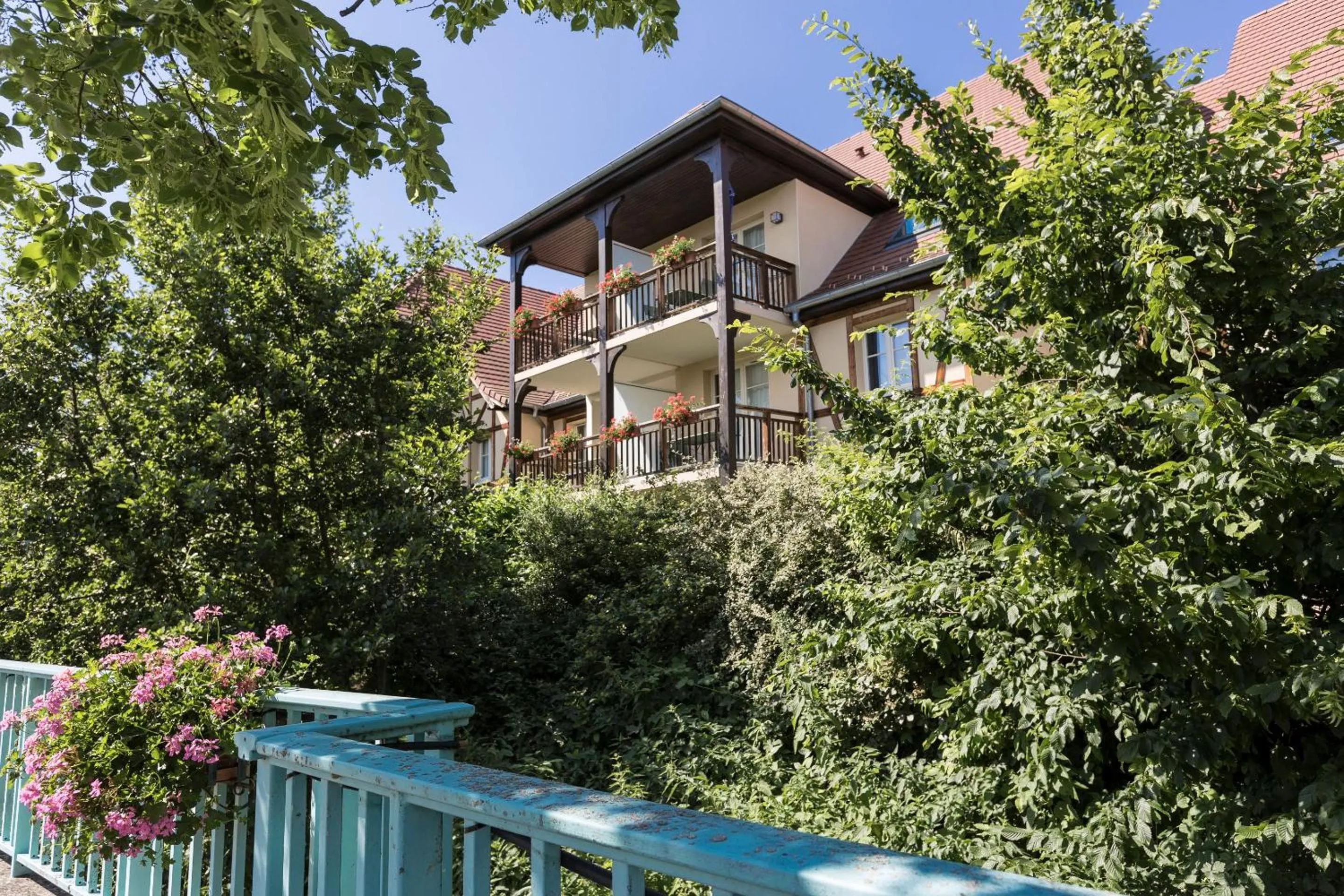 Property building in Résidence Odalys Le Domaine des Rois