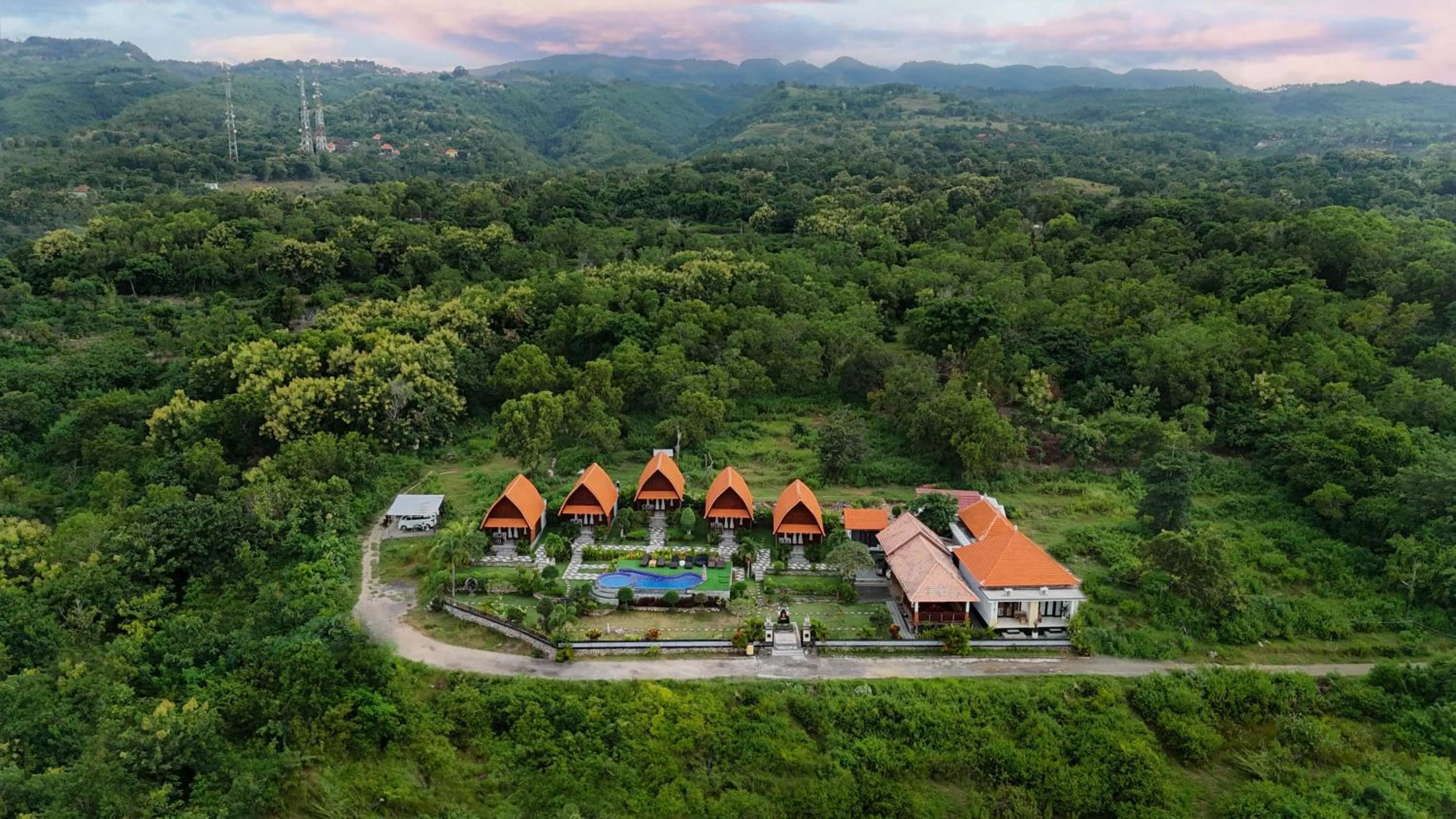 Property building in Reynten Hill