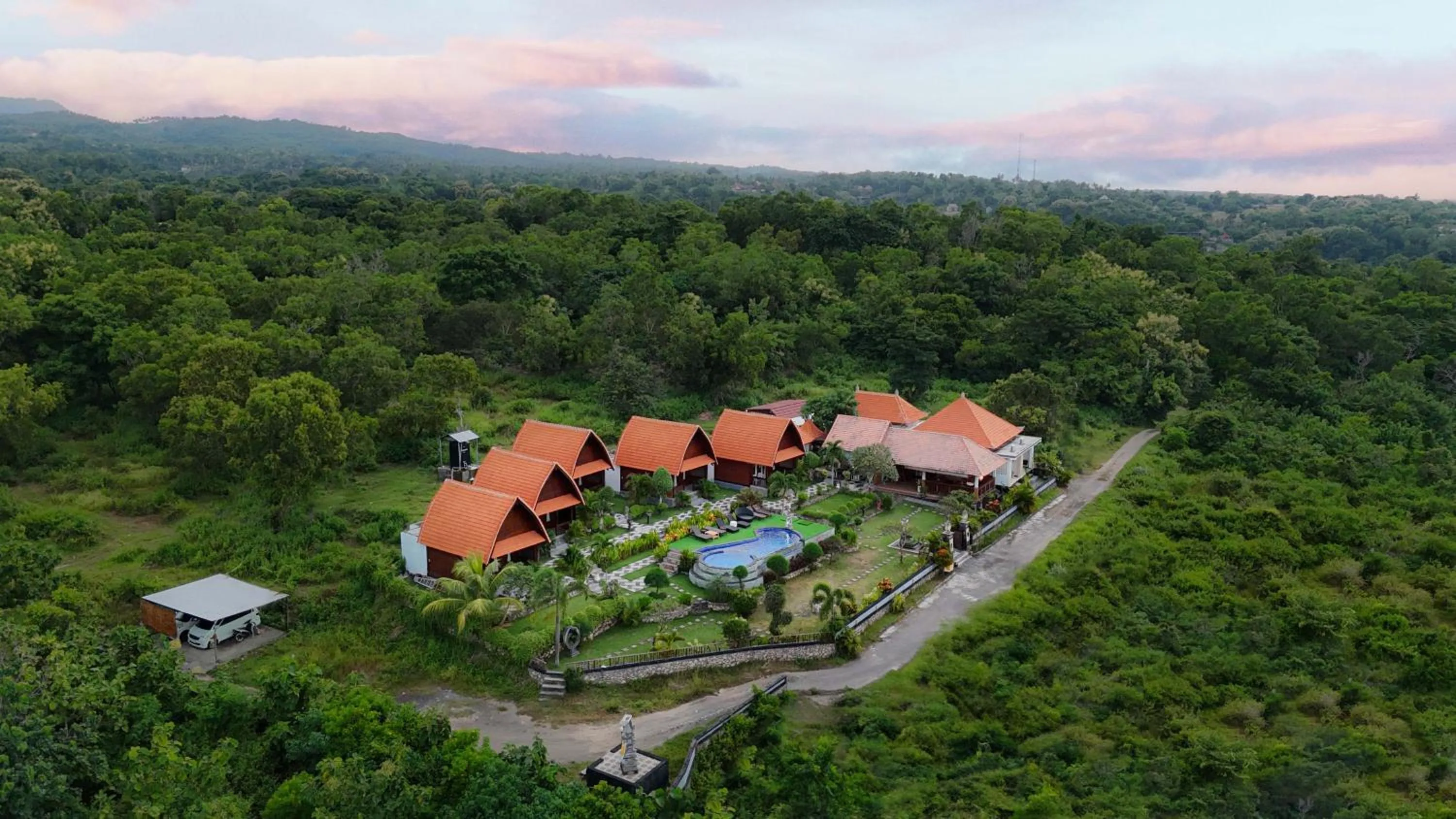 Property building in Reynten Hill