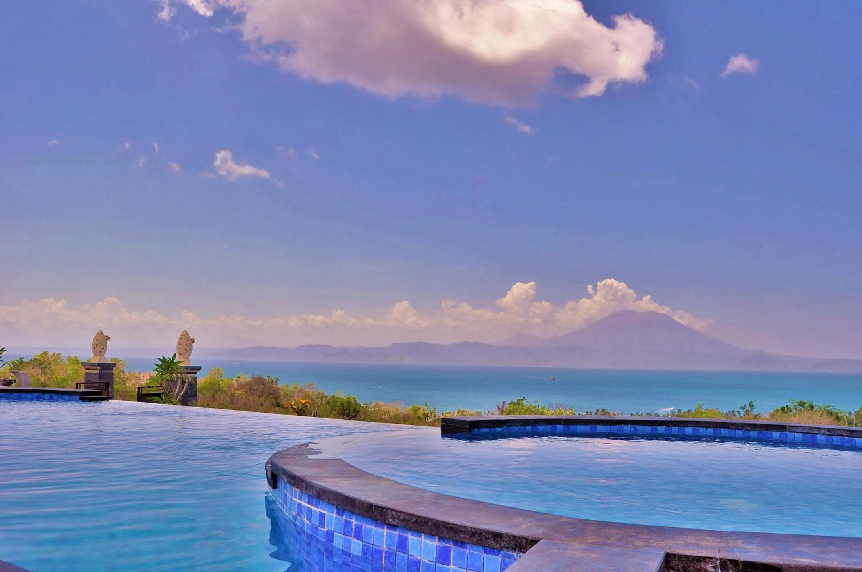 Natural landscape in Reynten Hill