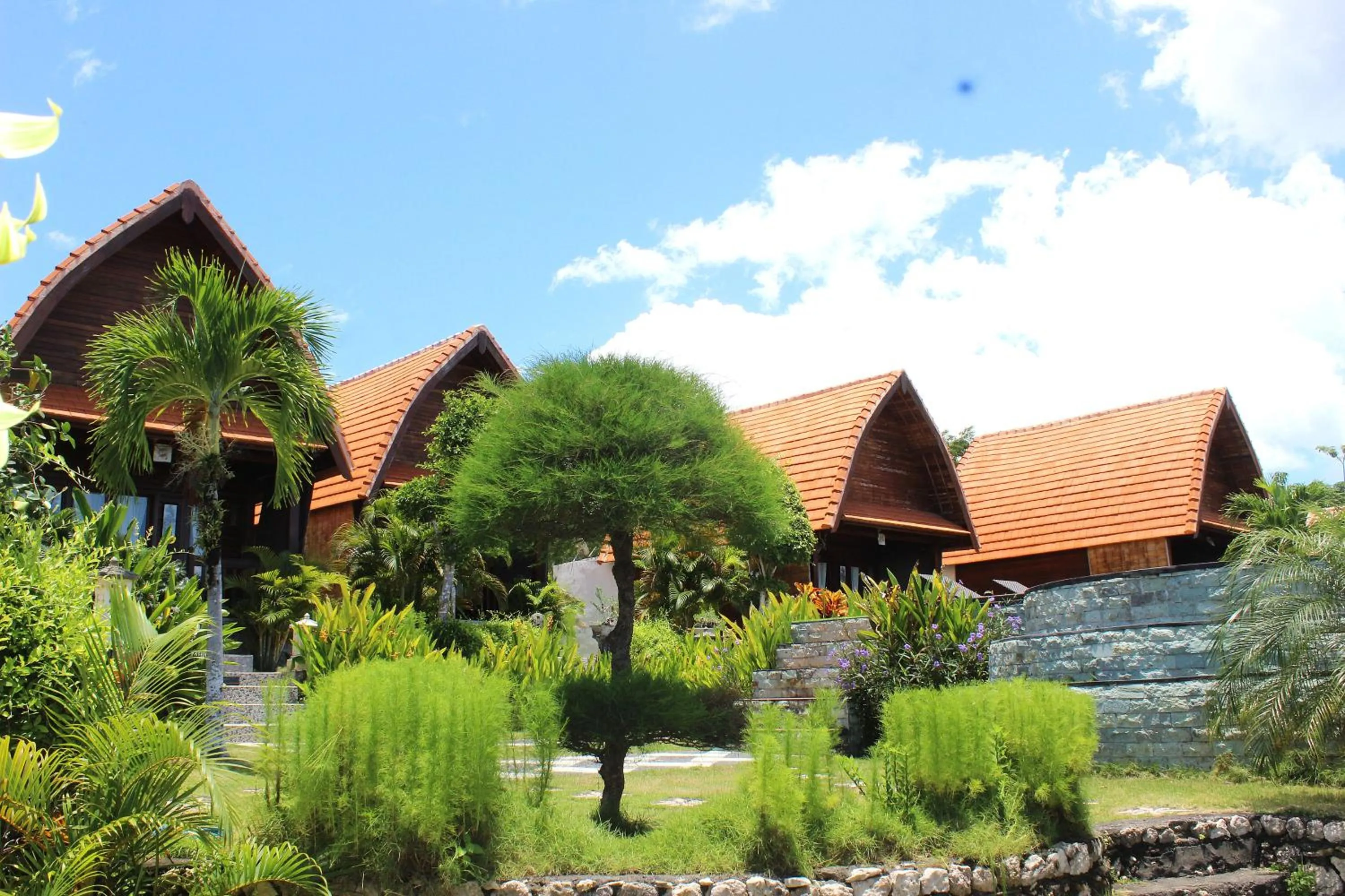 Property building in Reynten Hill